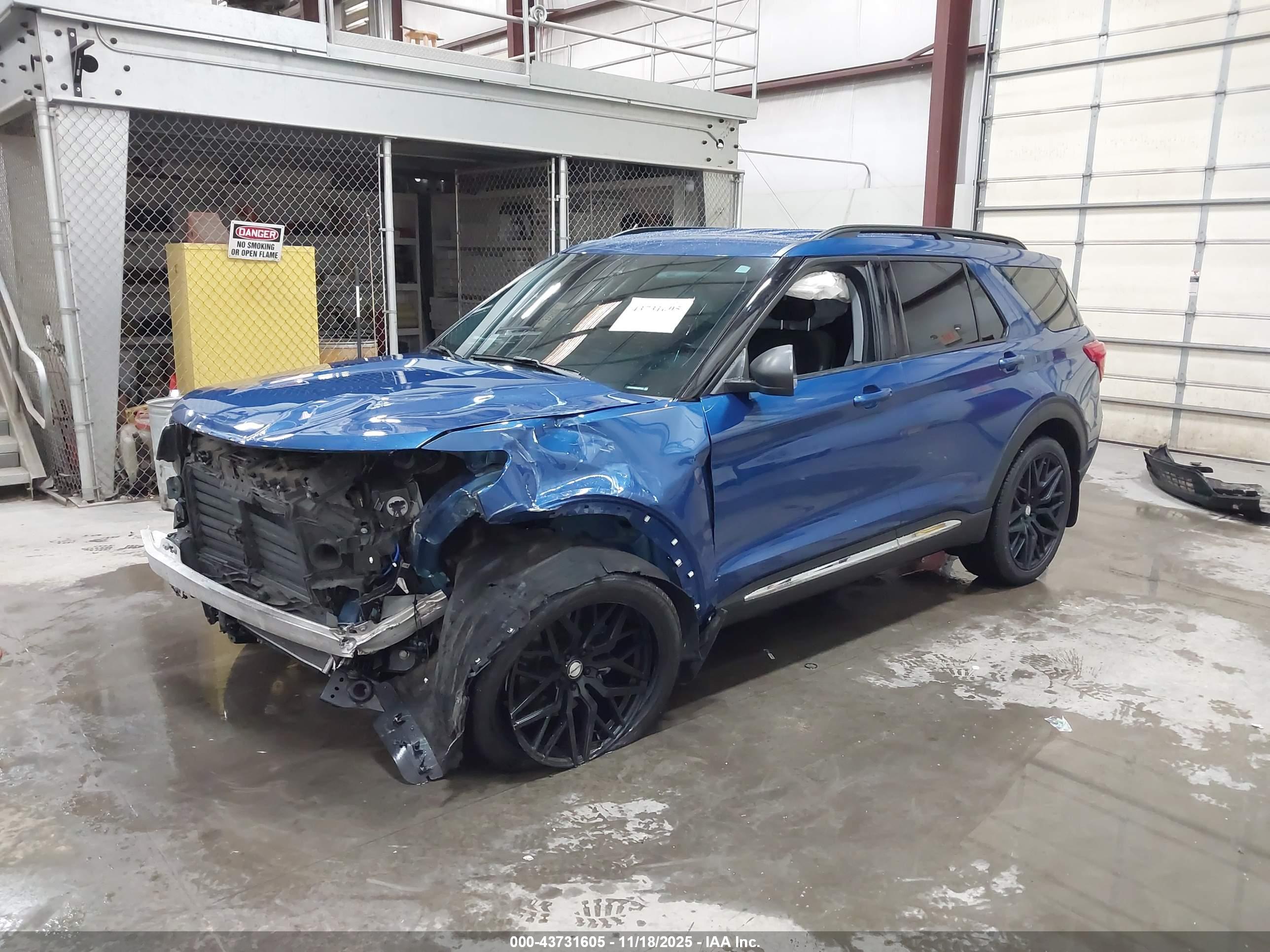 FORD EXPLORER image 2
