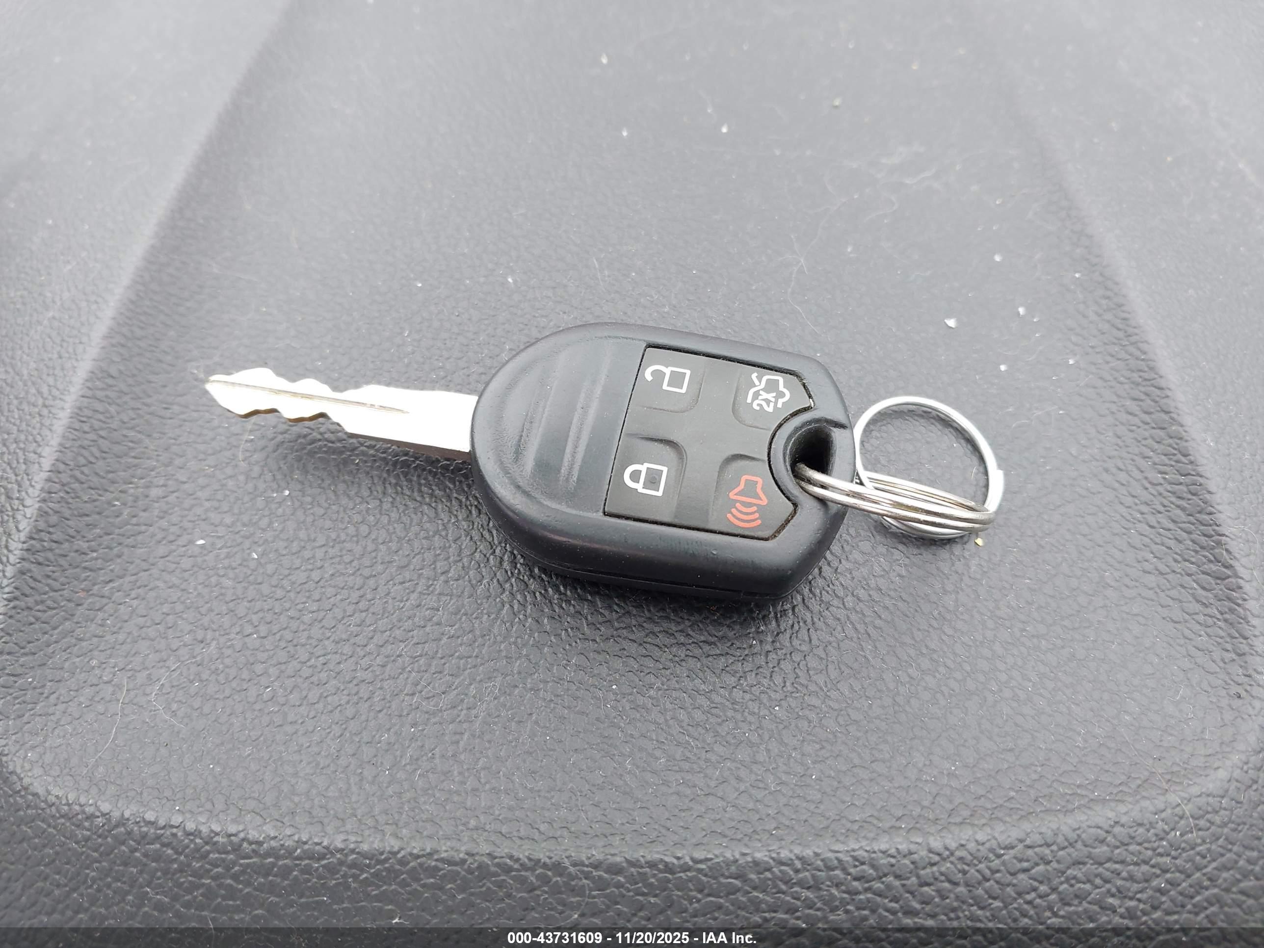 FORD EDGE image 11
