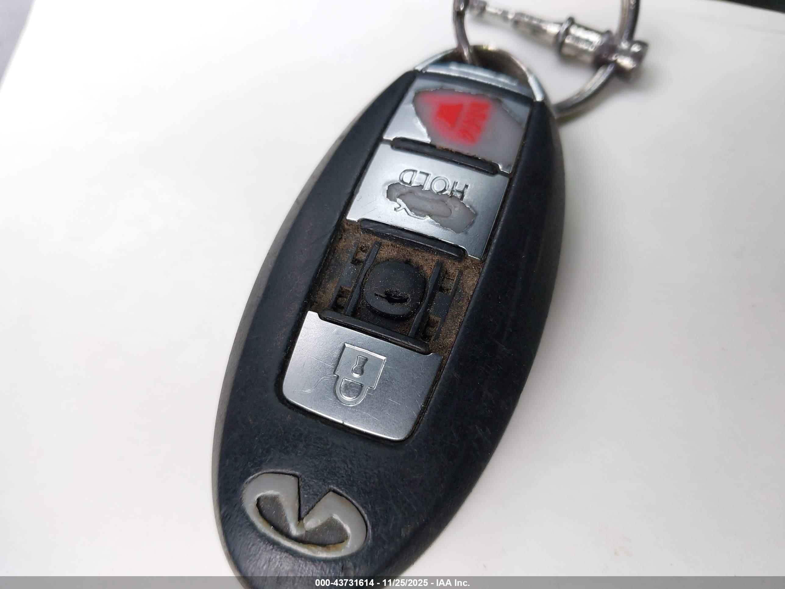 INFINITI G37X image 11