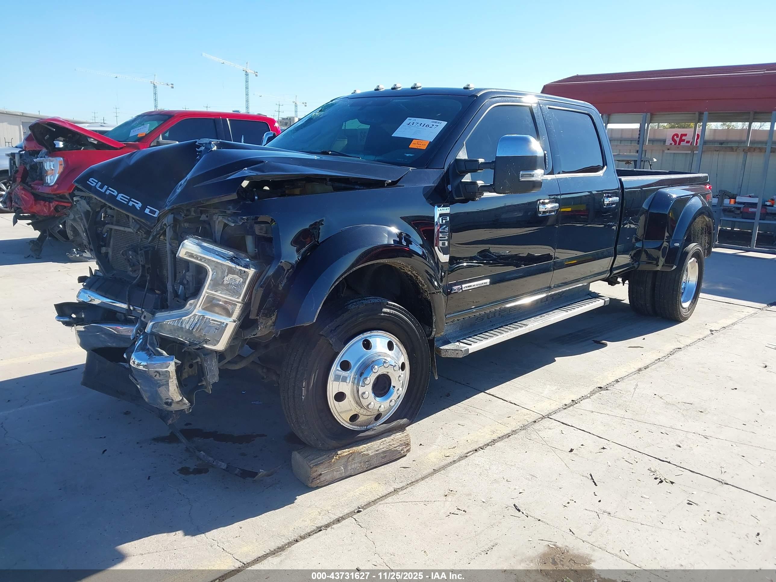 FORD SUPER image 2