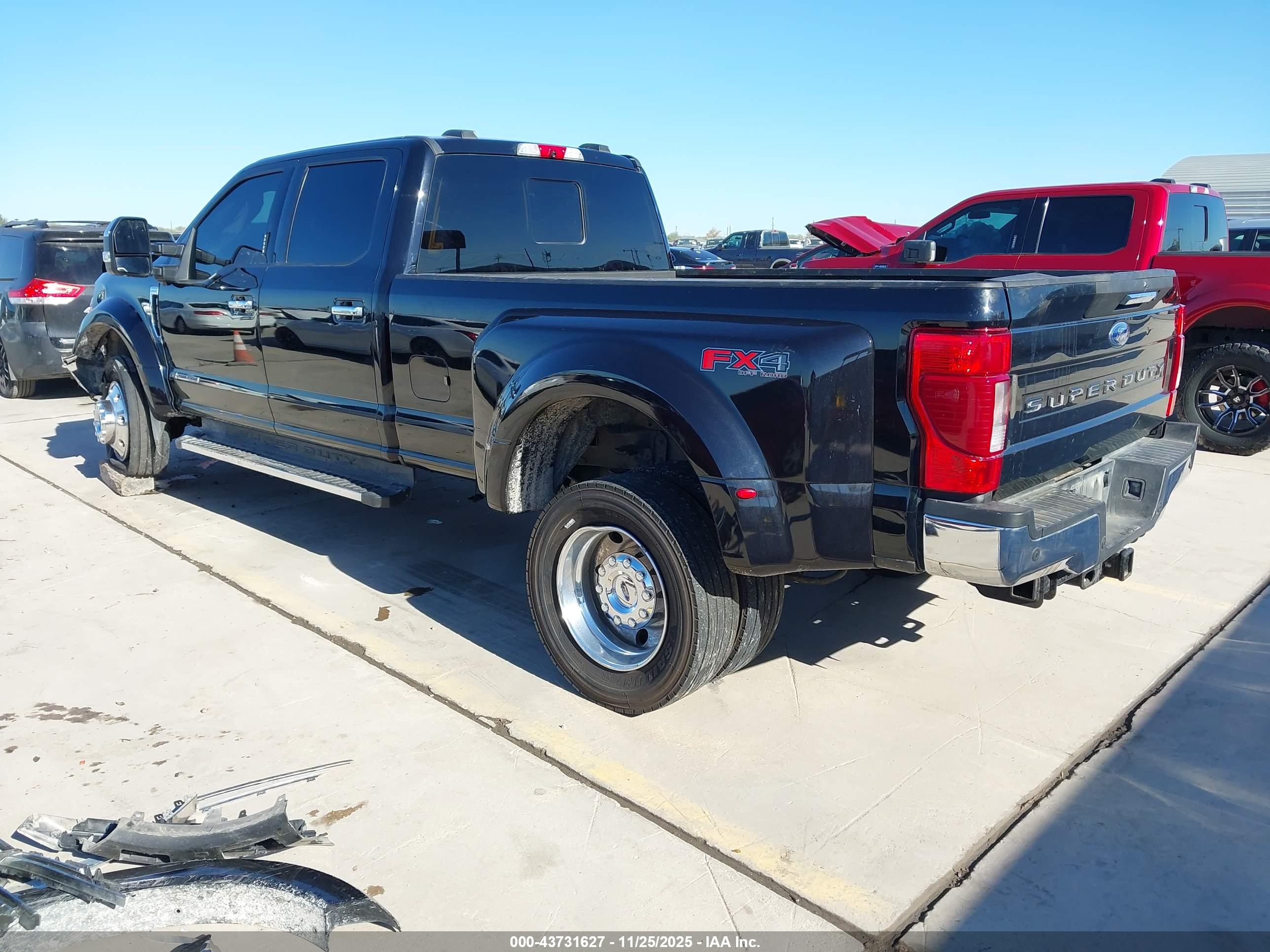 FORD SUPER image 3