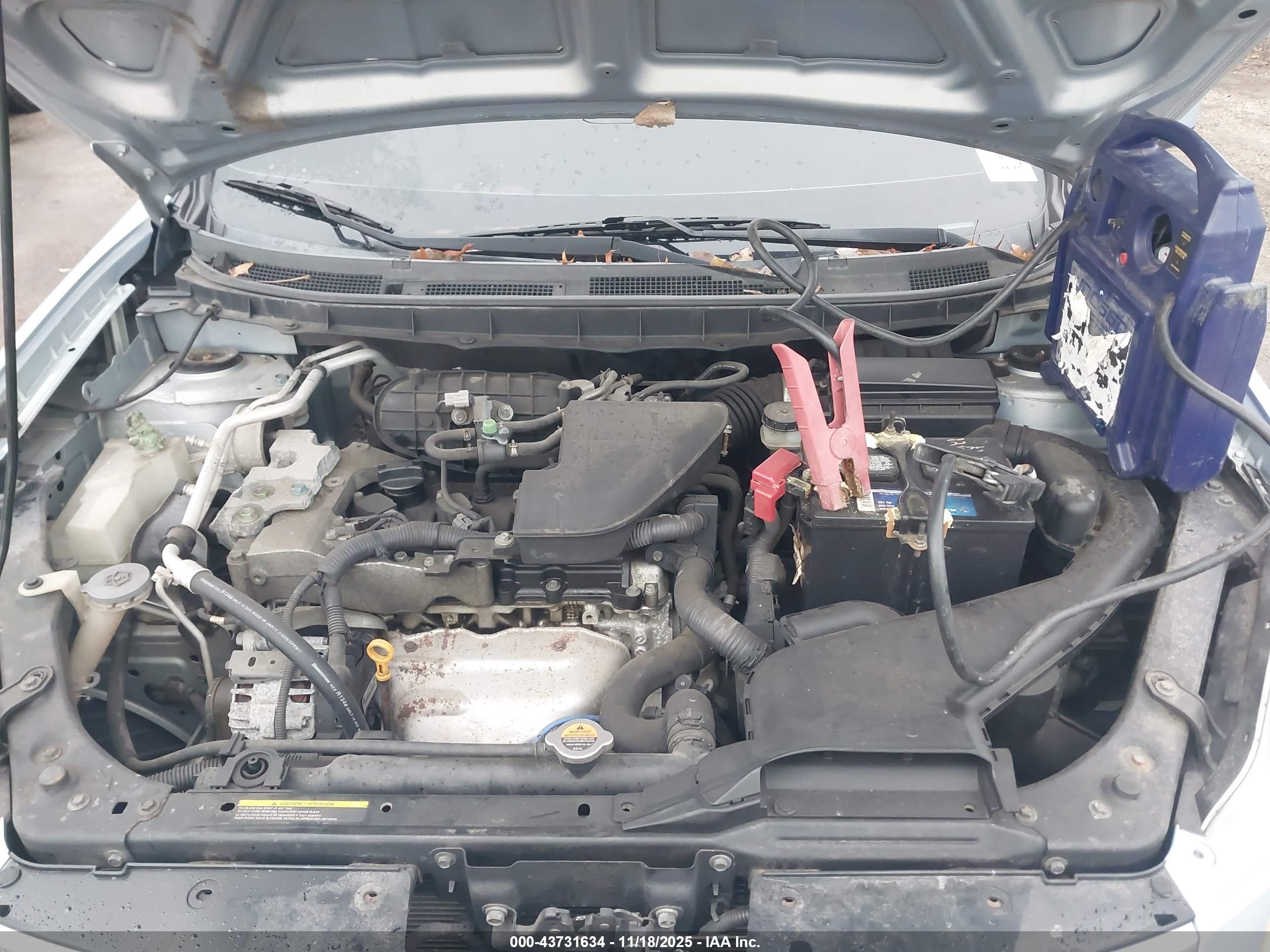 NISSAN ROGUE image 10