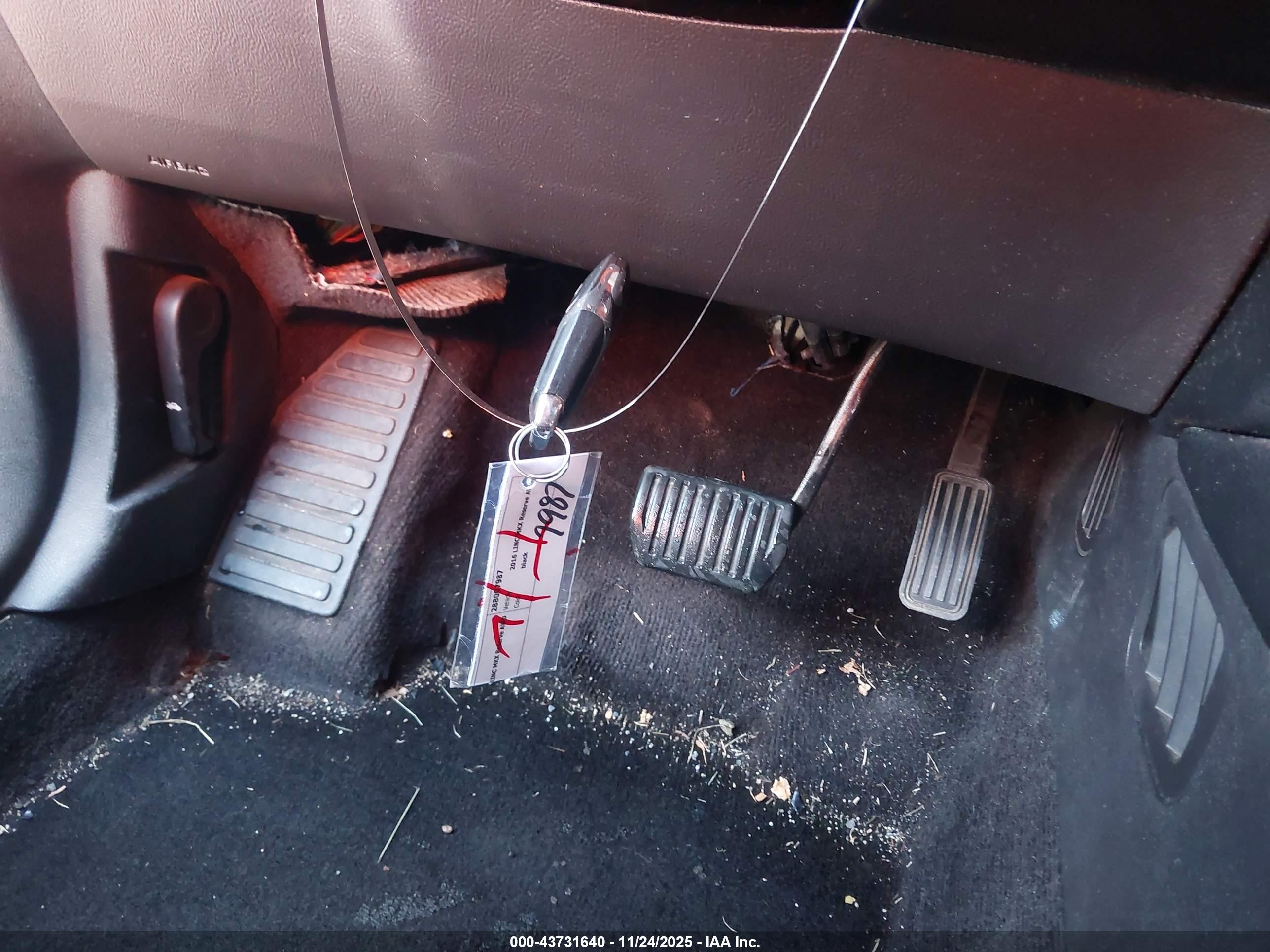 LINCOLN MKX image 11