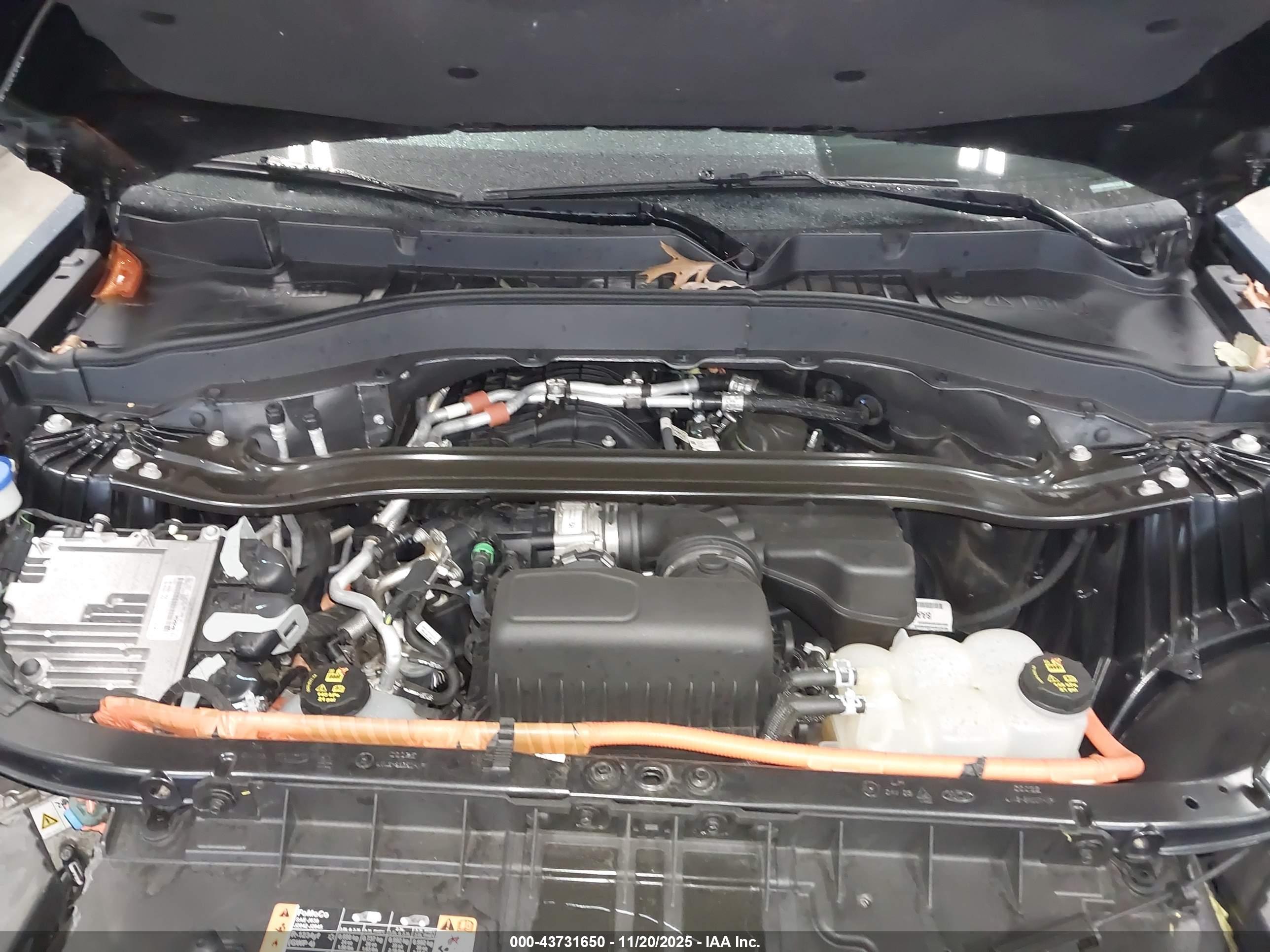 FORD EXPLORER image 10