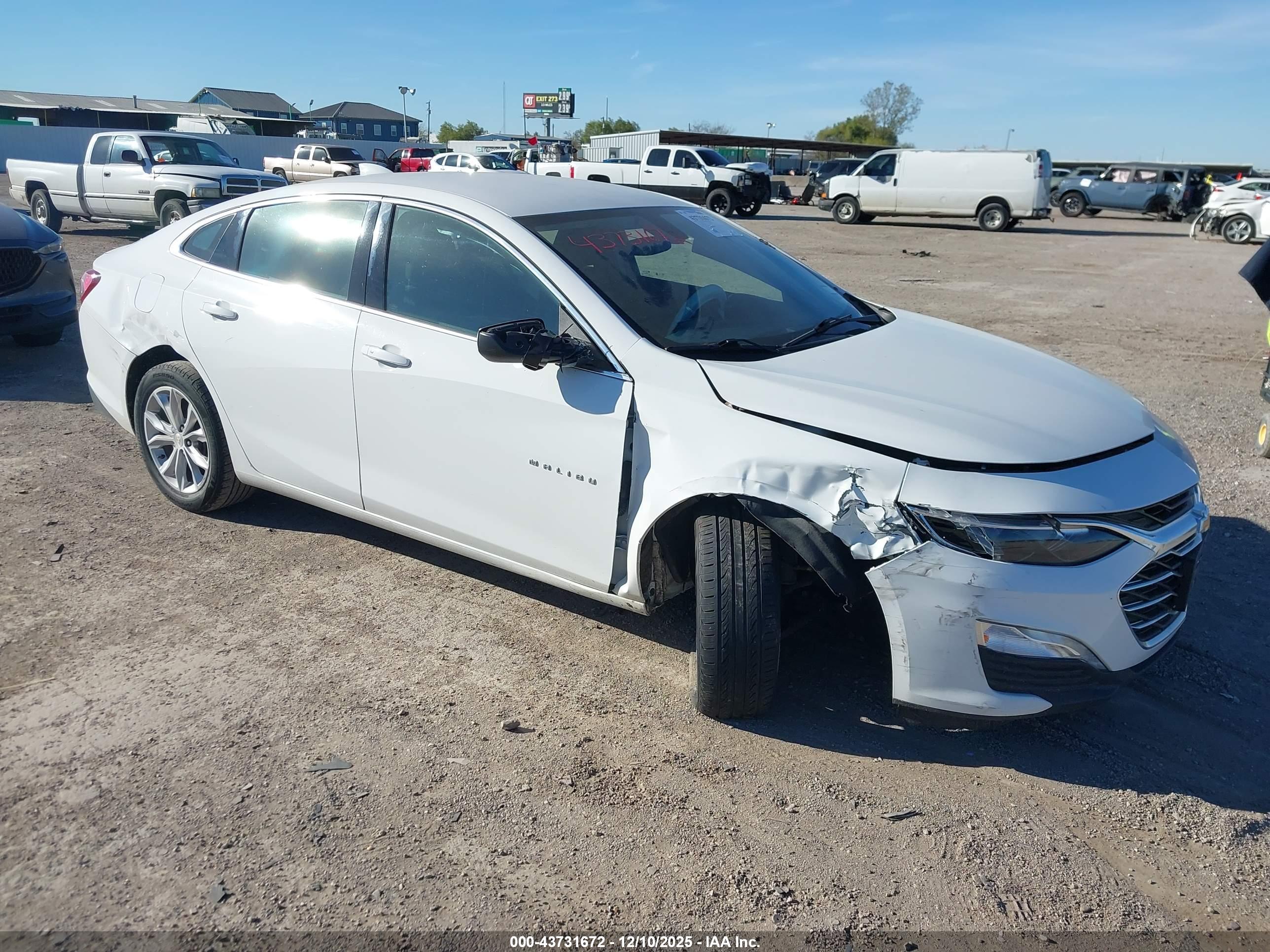 CHEVROLET MALIBU image 6