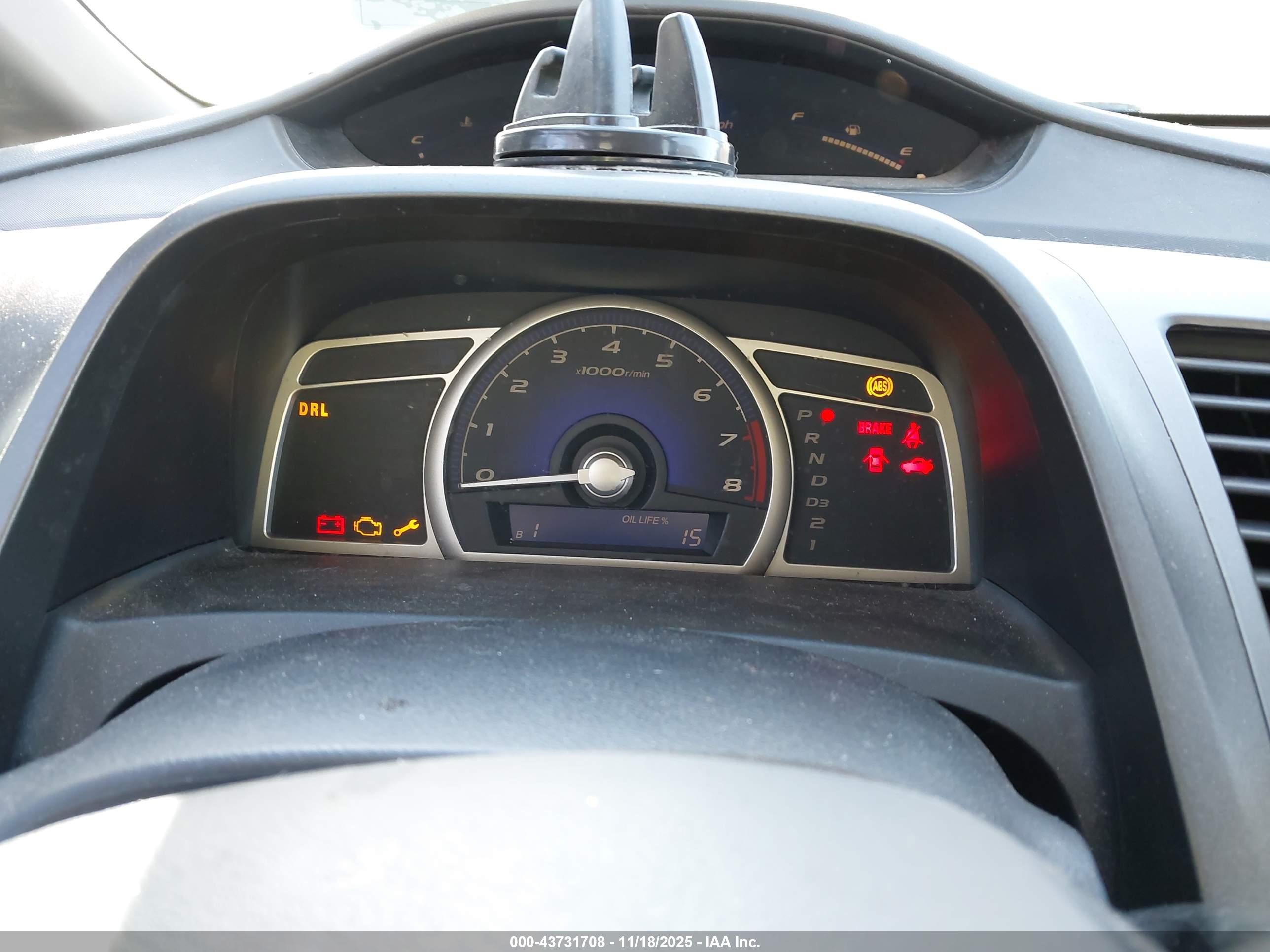 HONDA CIVIC image 7