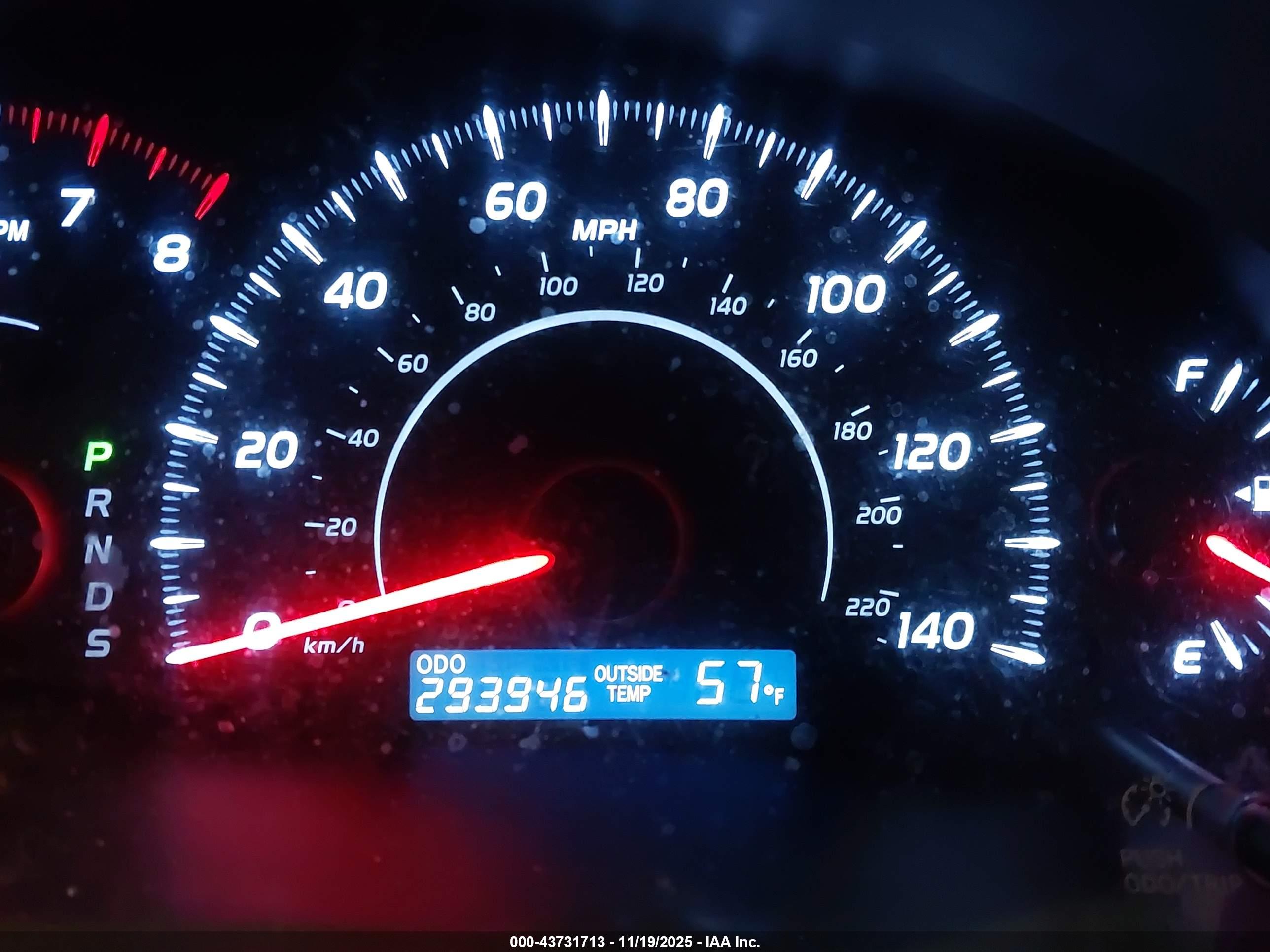 TOYOTA CAMRY image 7