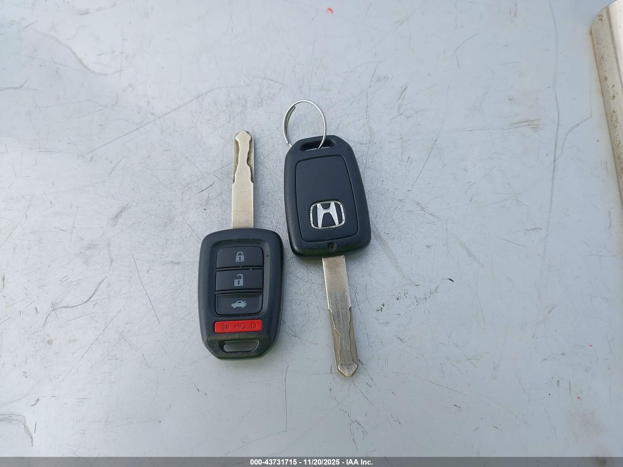HONDA CIVIC image 11