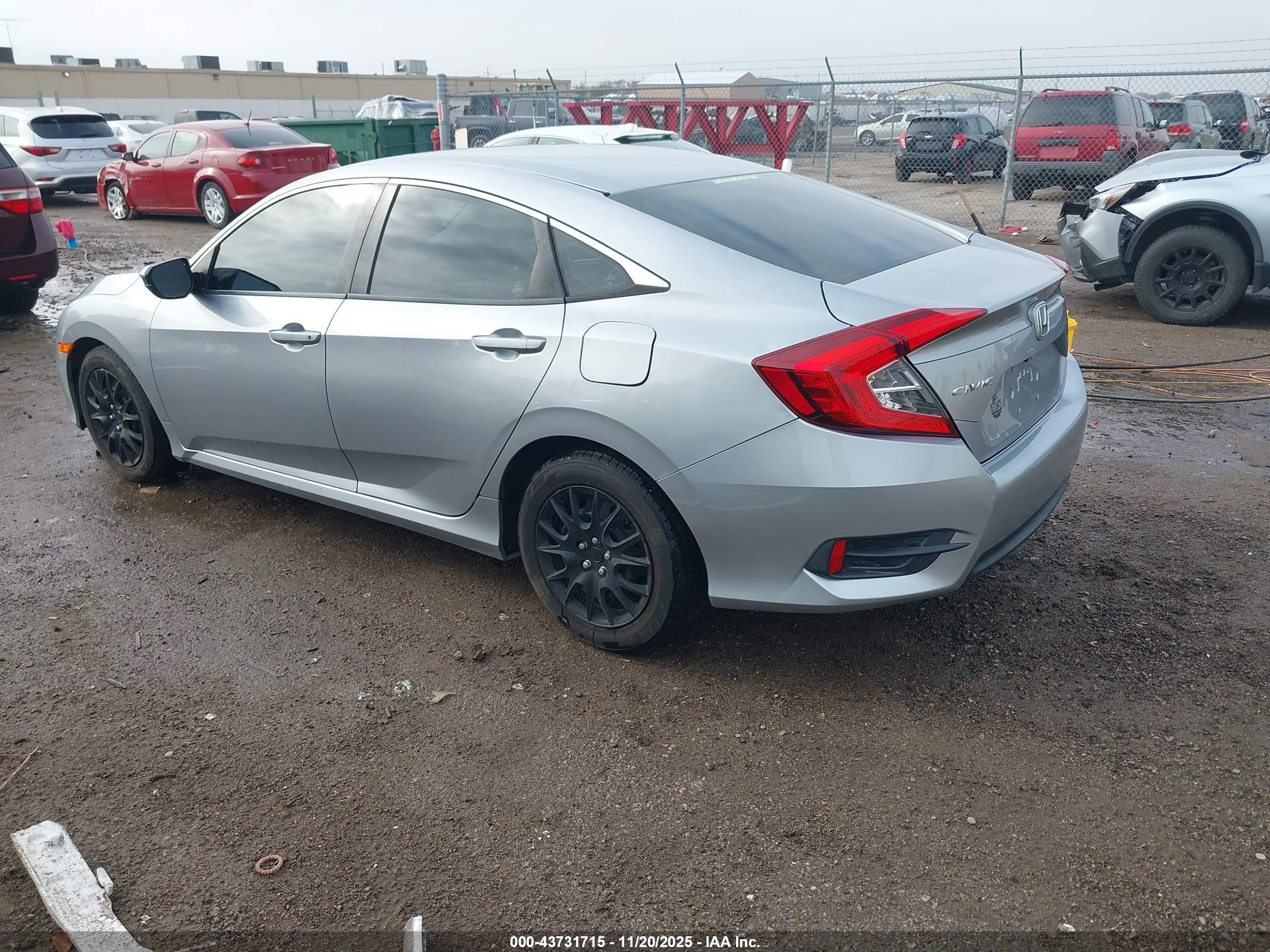 HONDA CIVIC image 3