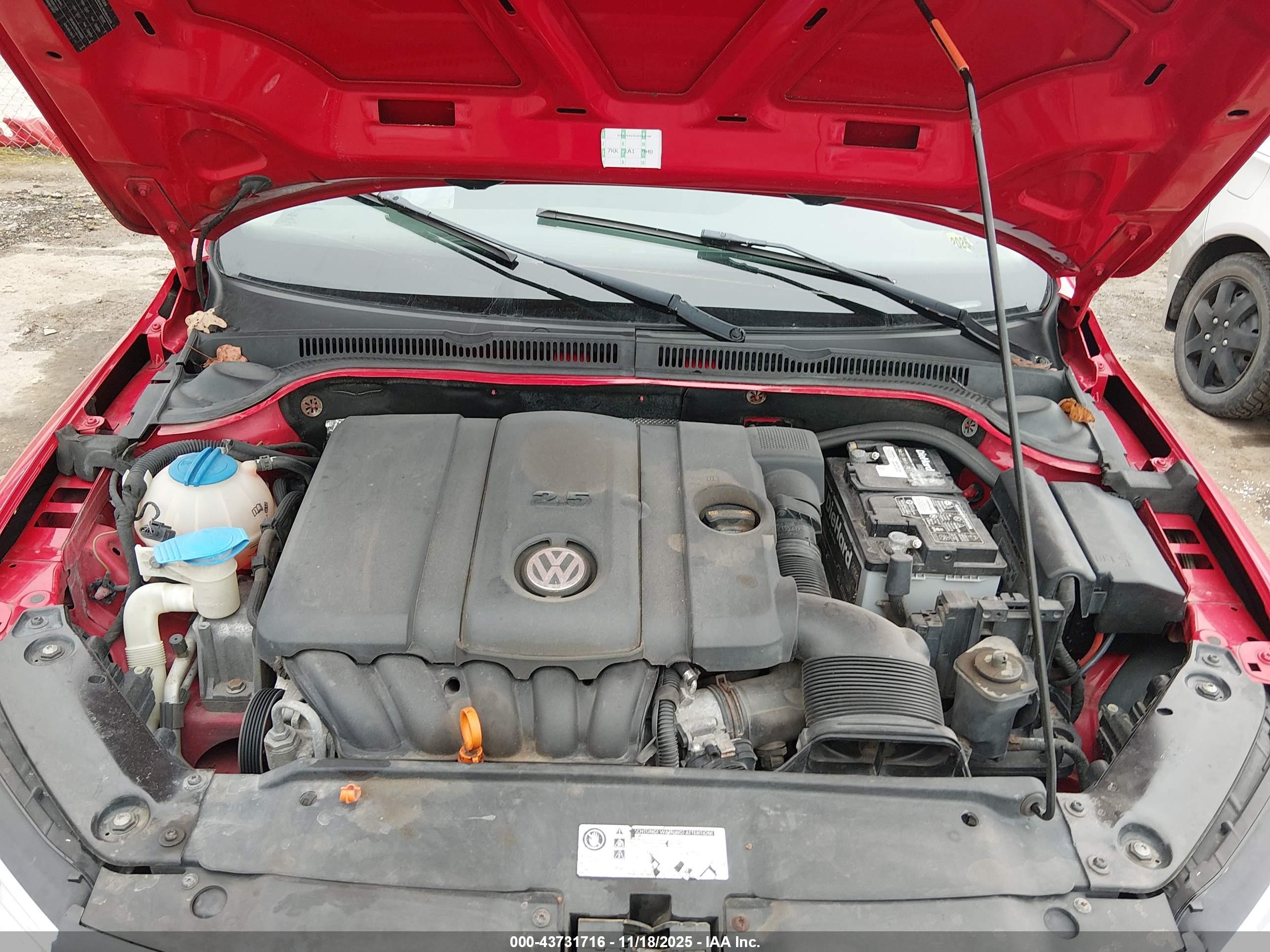 VOLKSWAGEN JETTA image 10