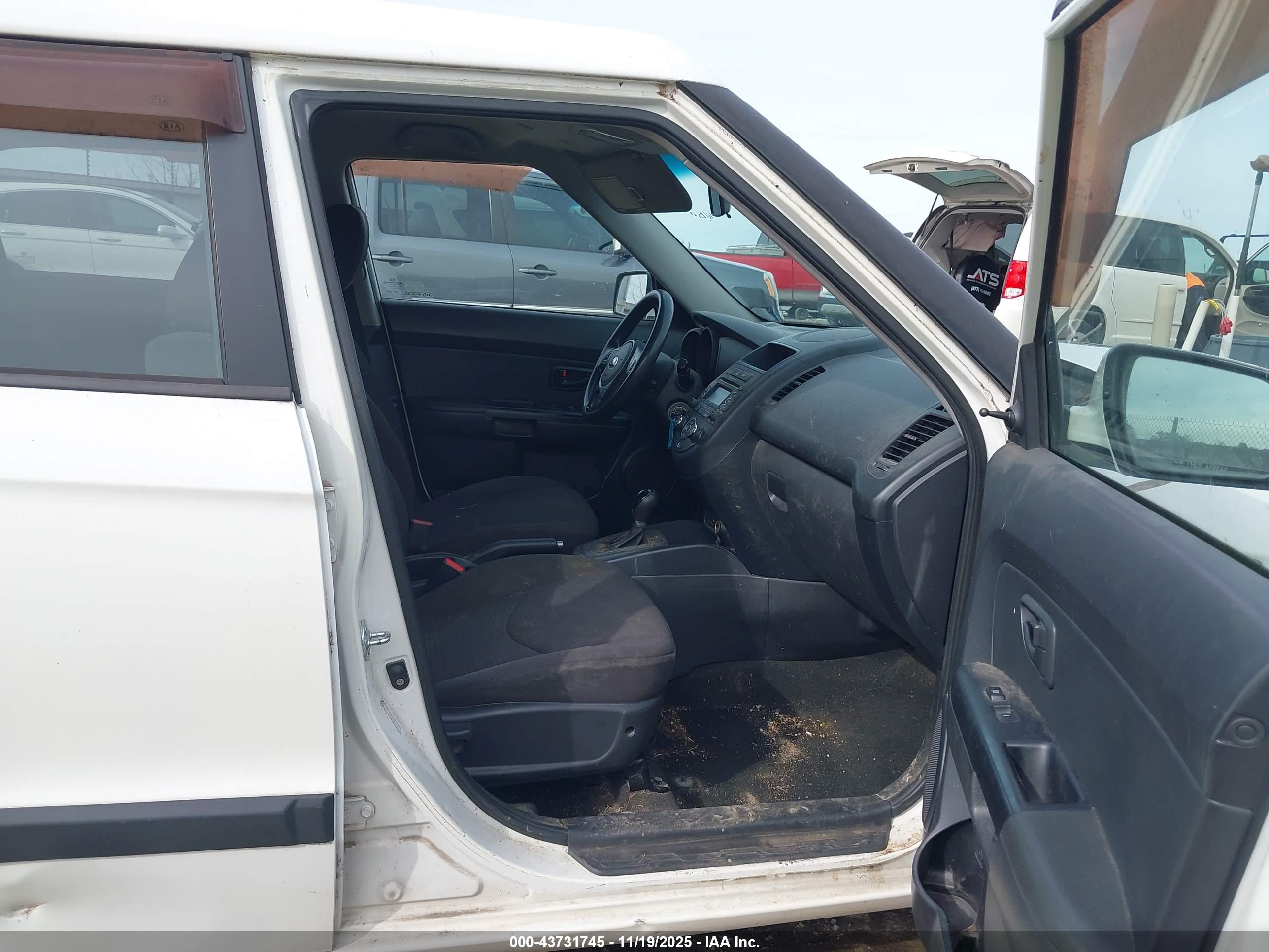 KIA SOUL image 5