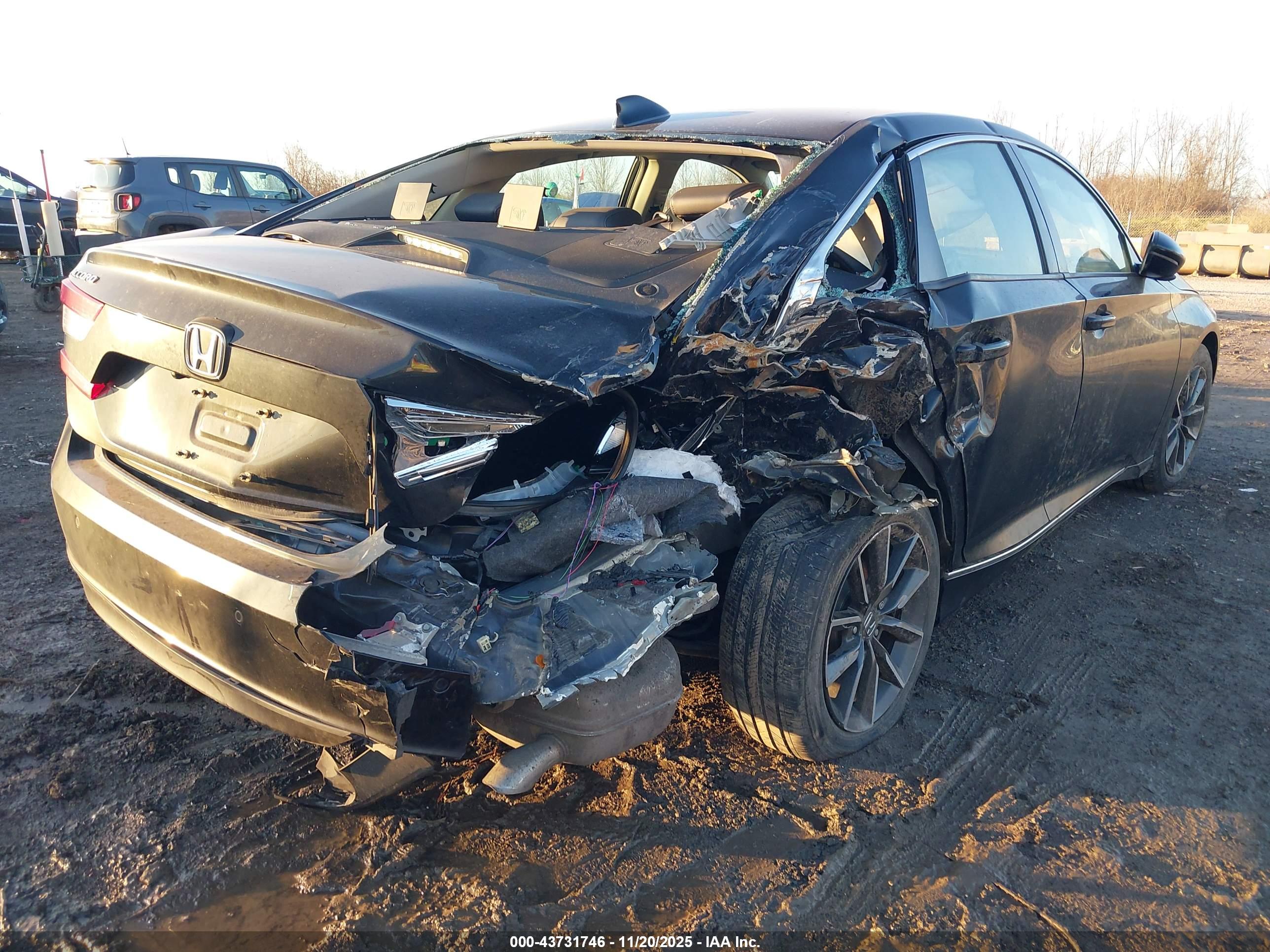 HONDA ACCORD image 6