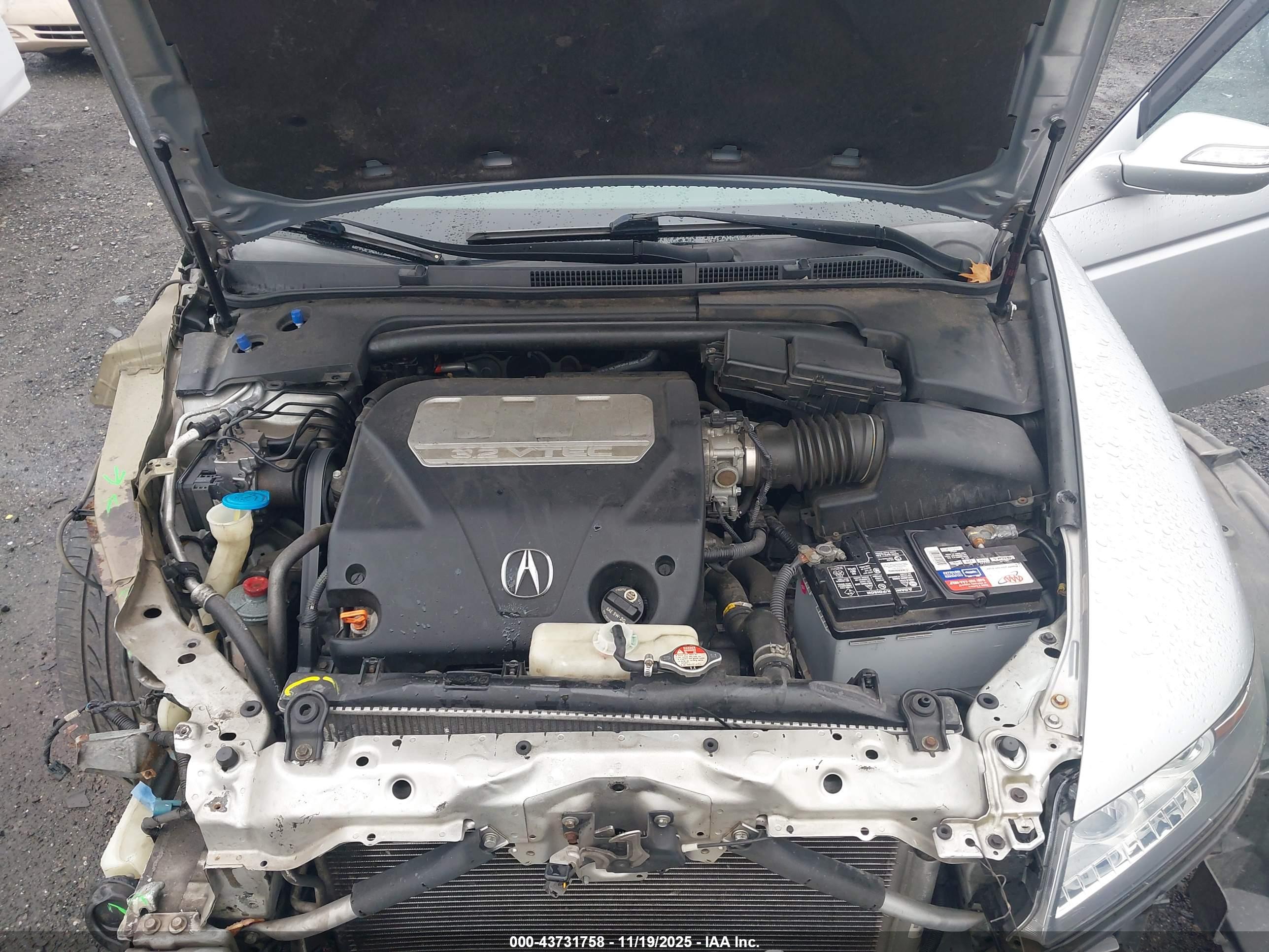 ACURA TL image 10
