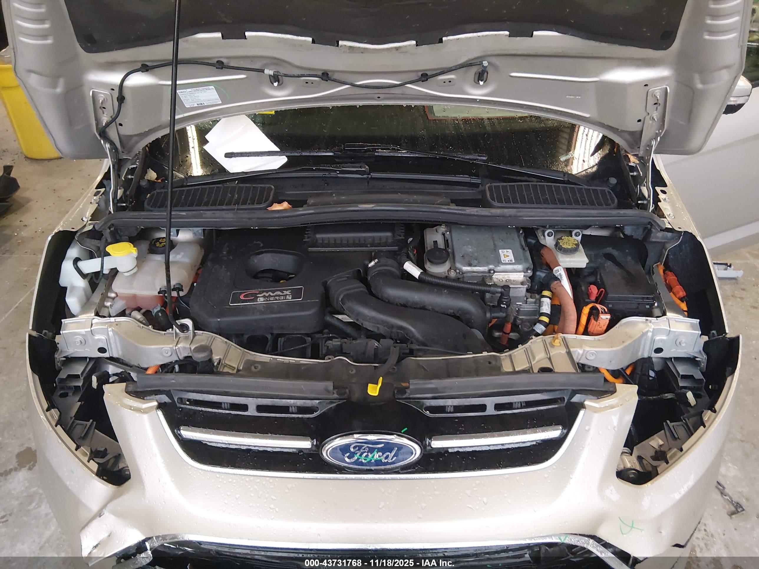 FORD C-MAX image 10