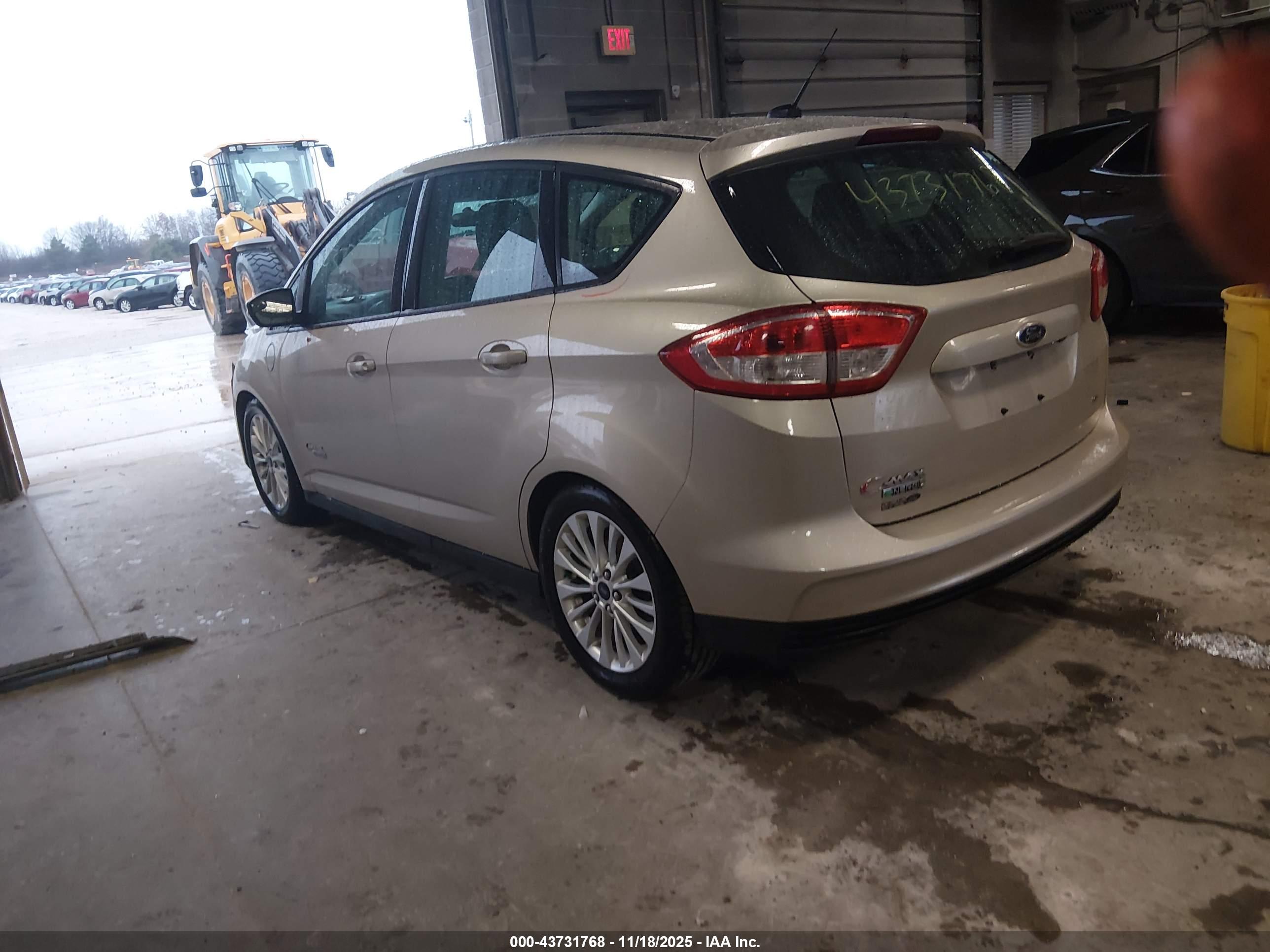 FORD C-MAX image 3