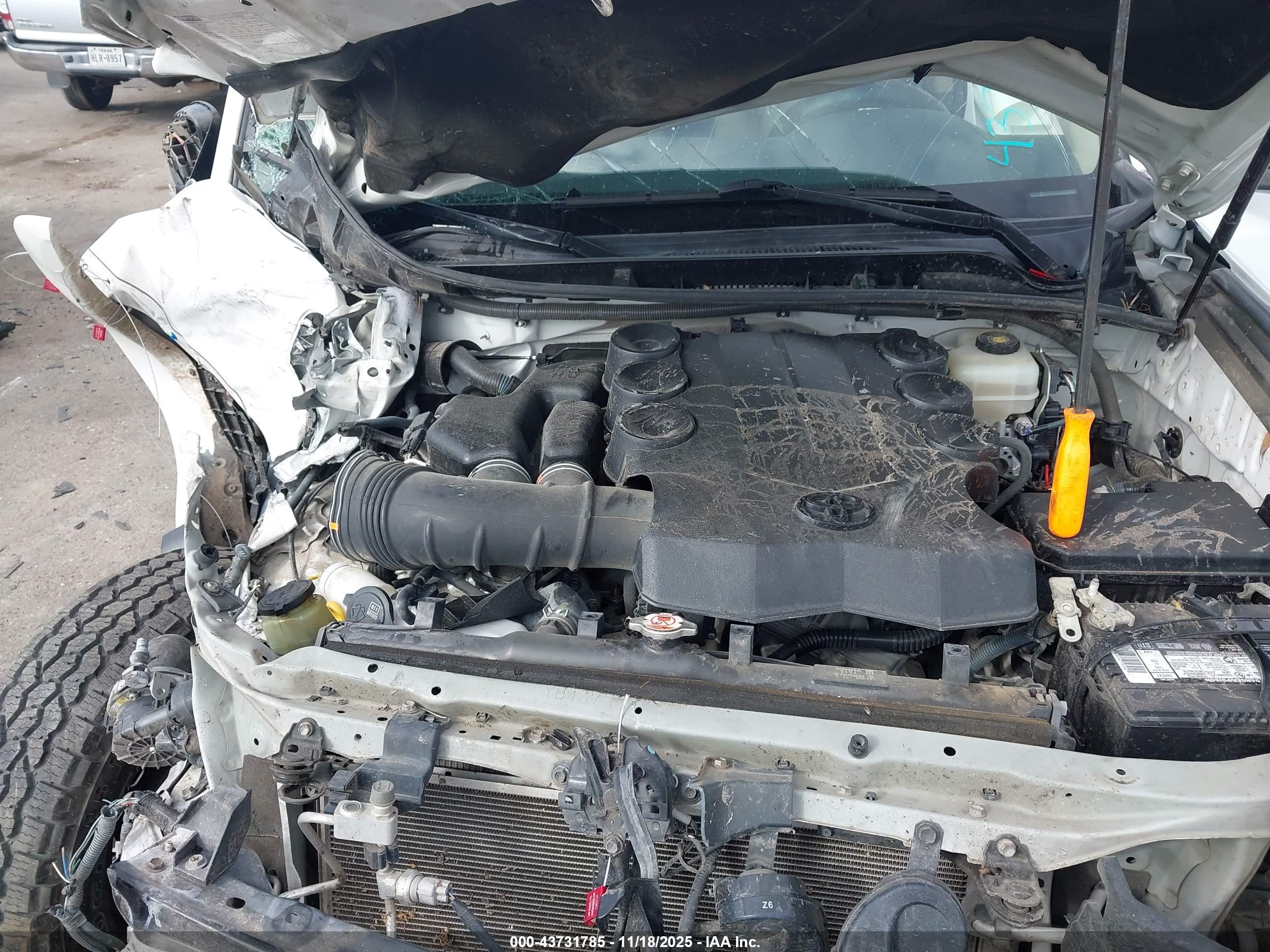 TOYOTA 4RUNNER image 10