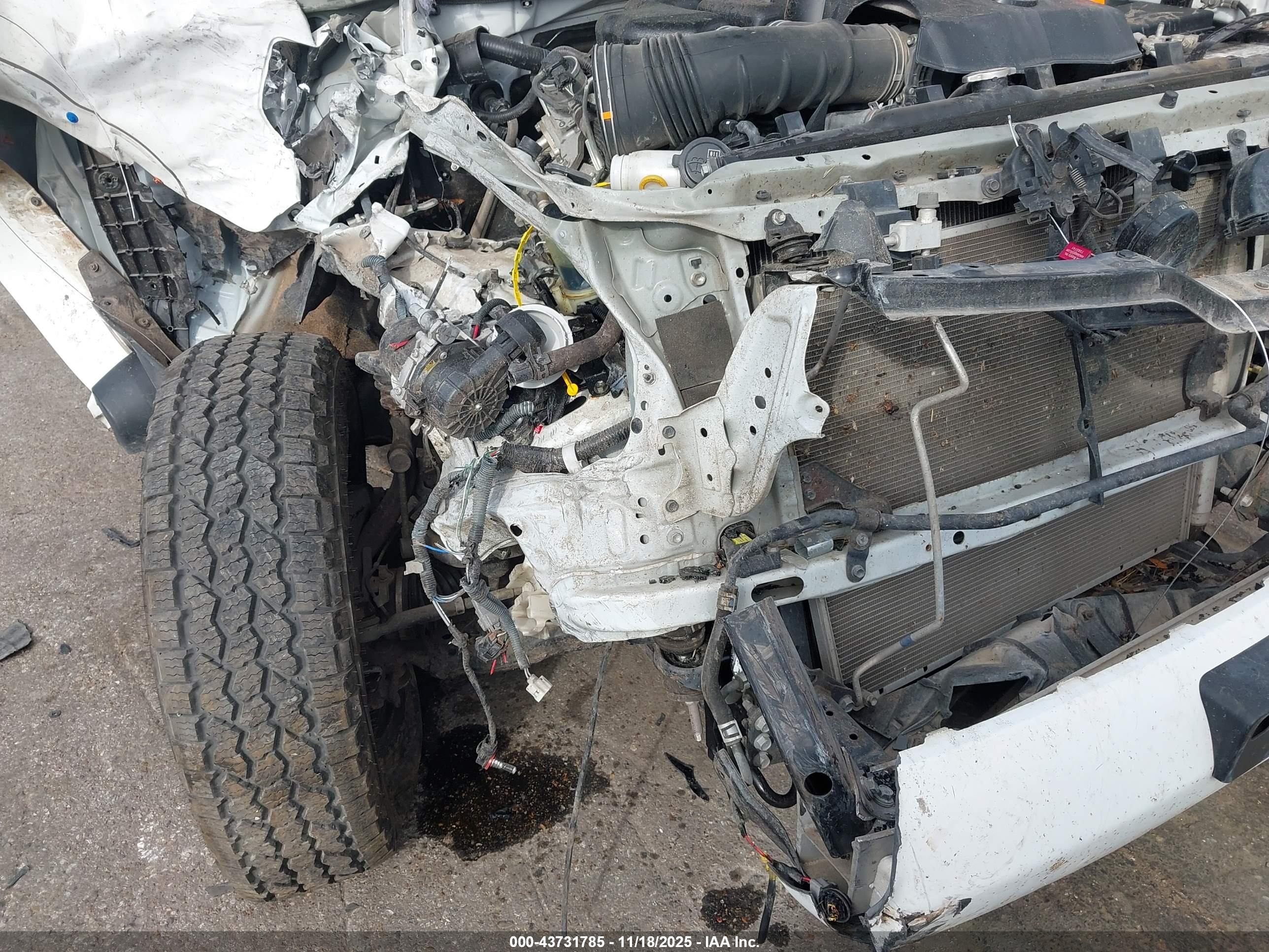 TOYOTA 4RUNNER image 6