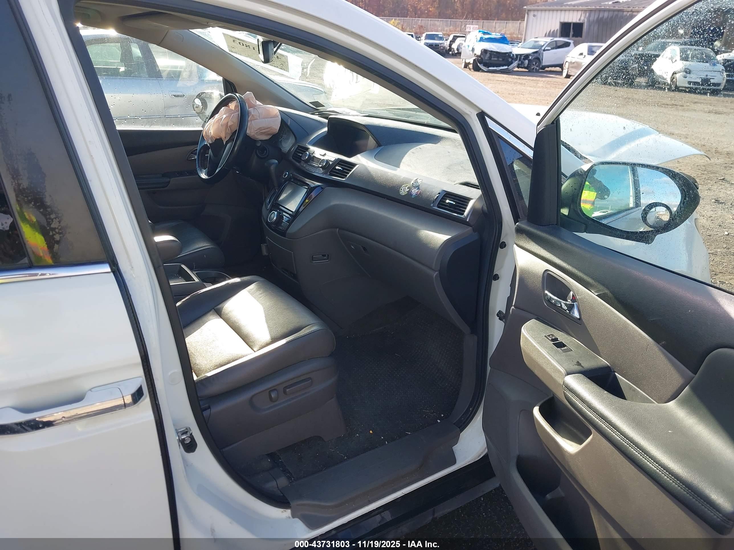HONDA ODYSSEY image 5