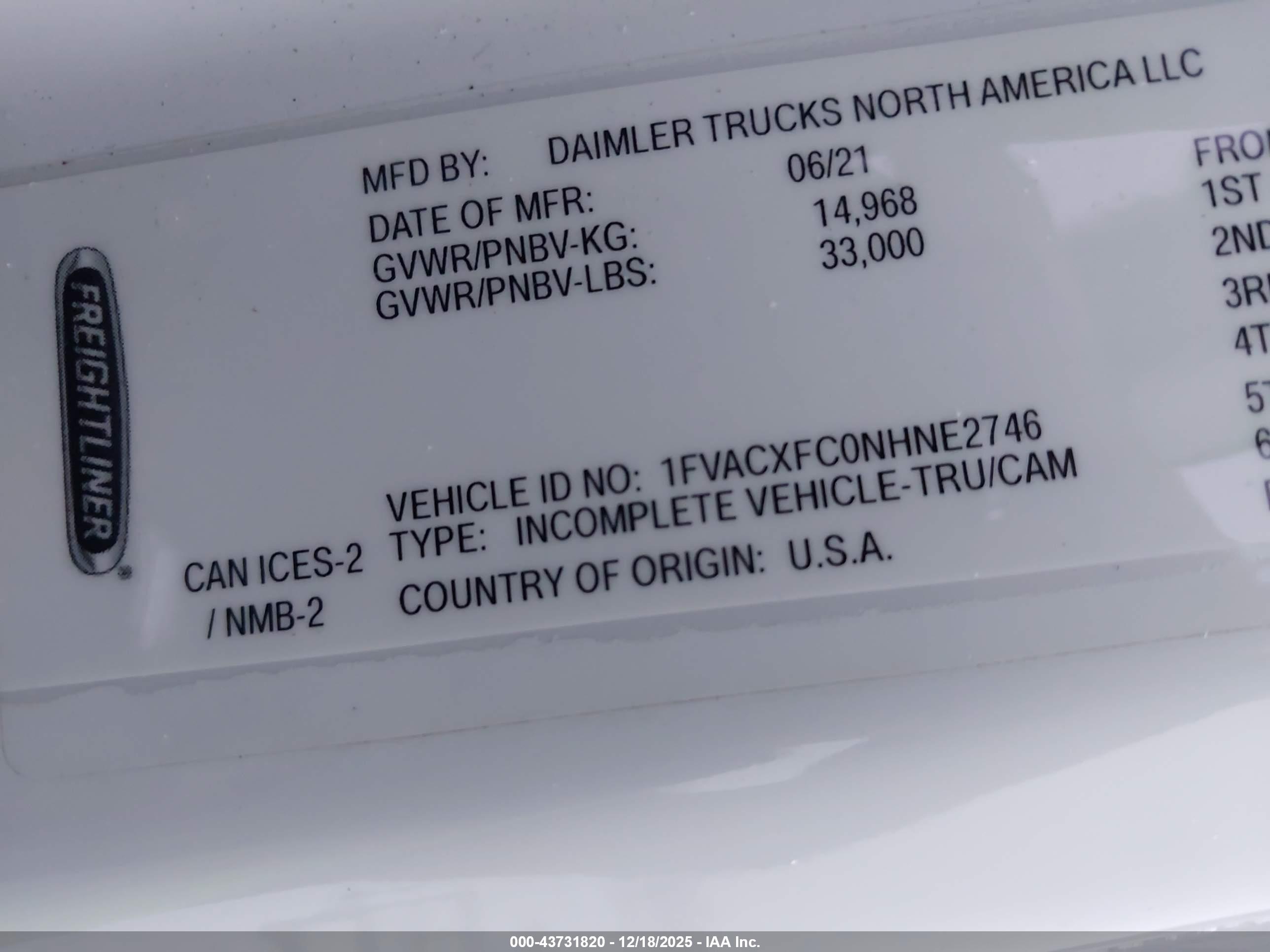 FREIGHTLINER M2 image 9