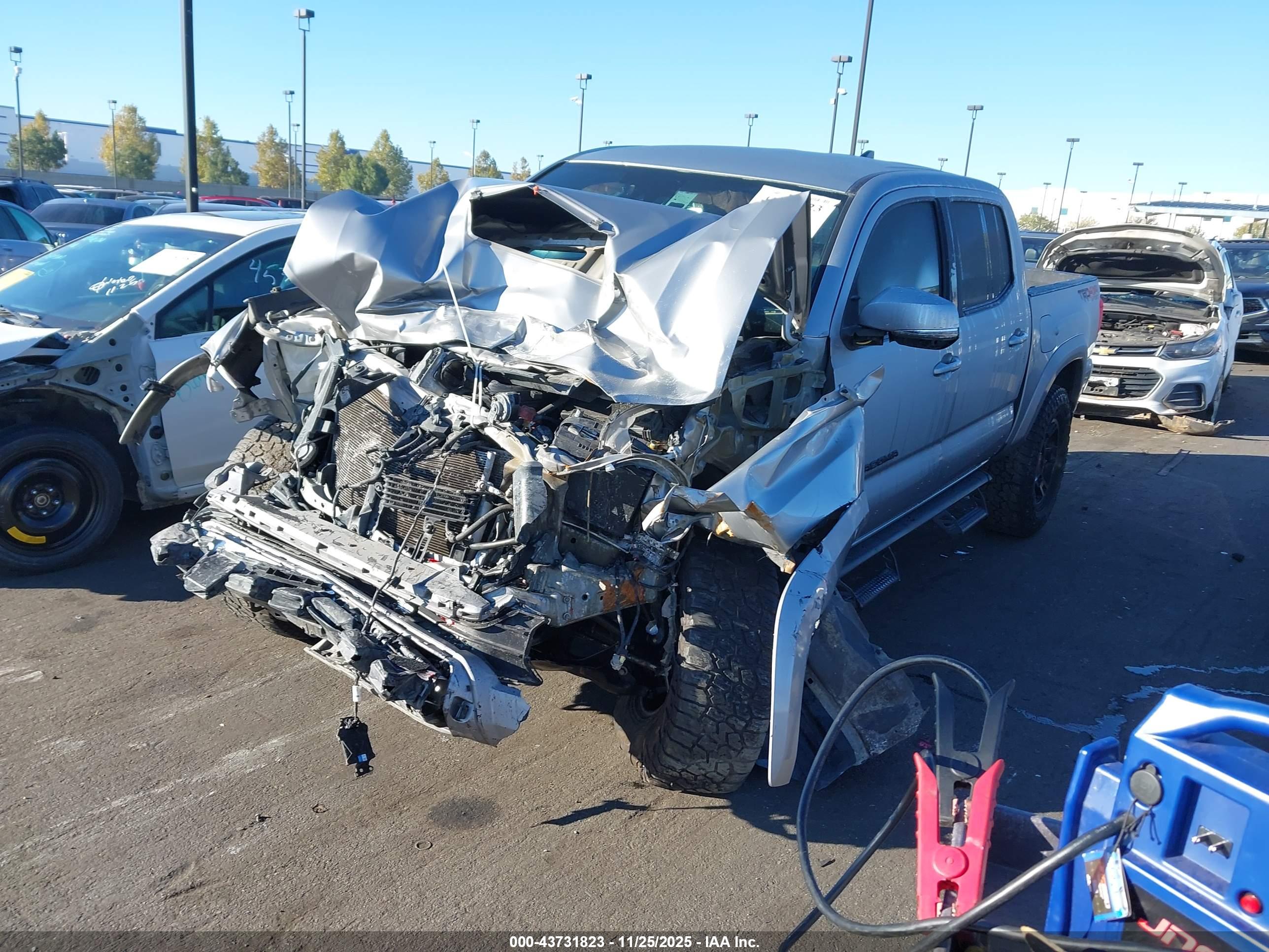 TOYOTA TACOMA image 2