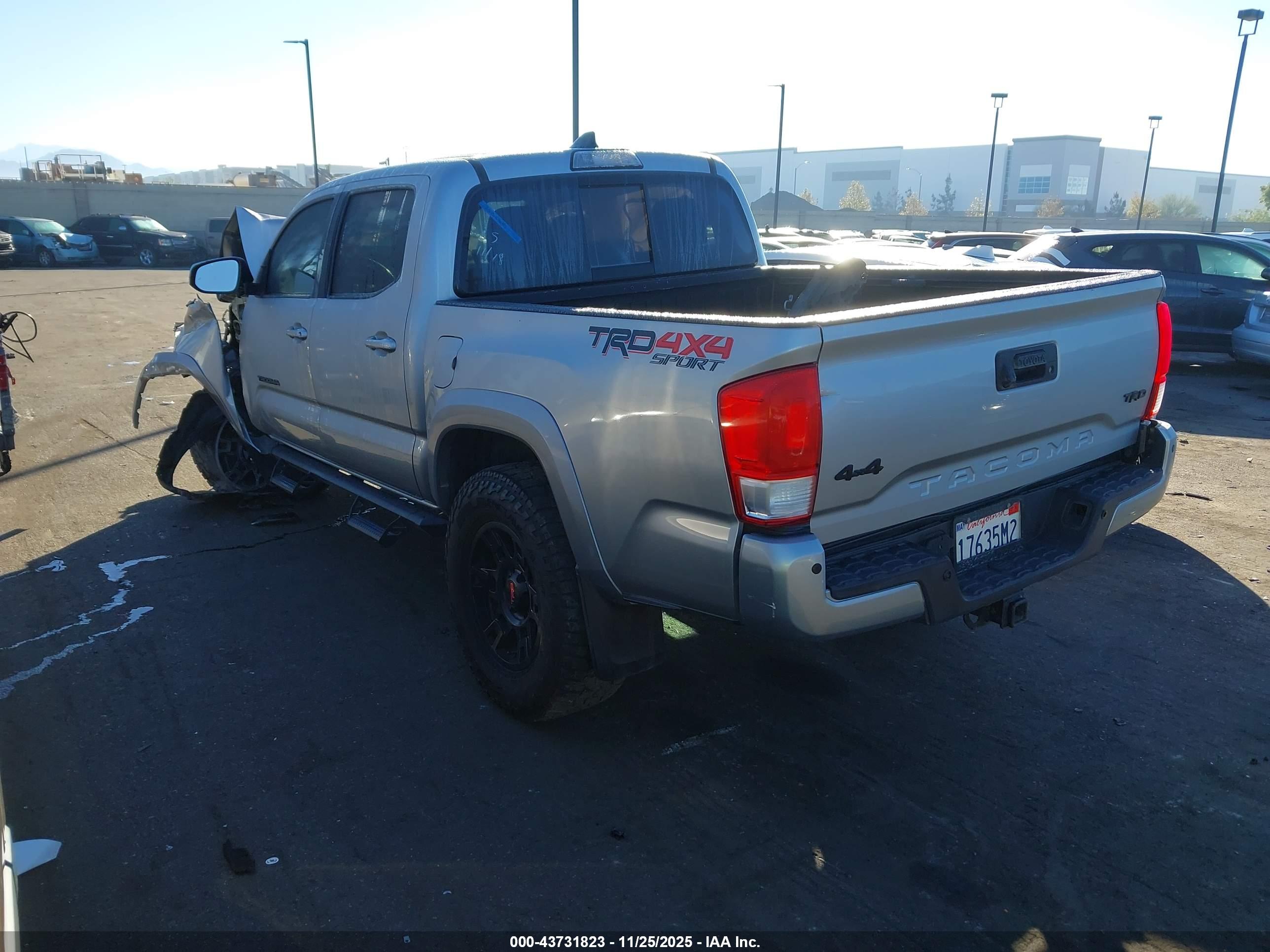 TOYOTA TACOMA image 3