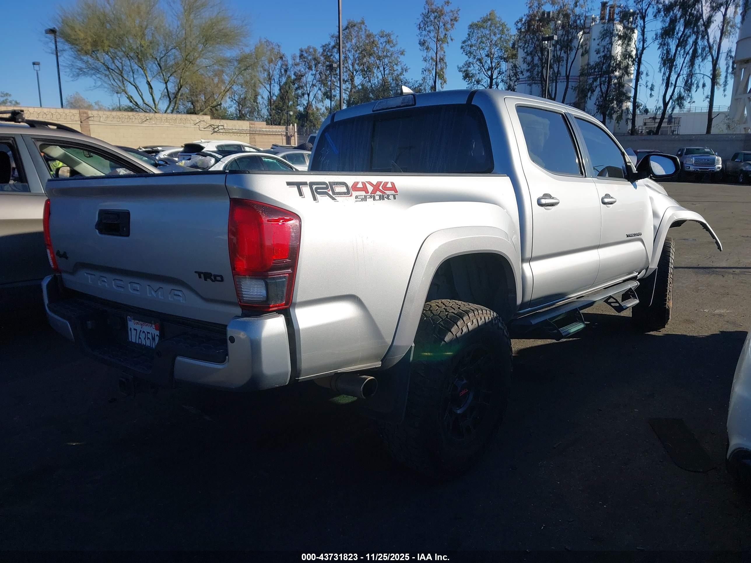 TOYOTA TACOMA image 4