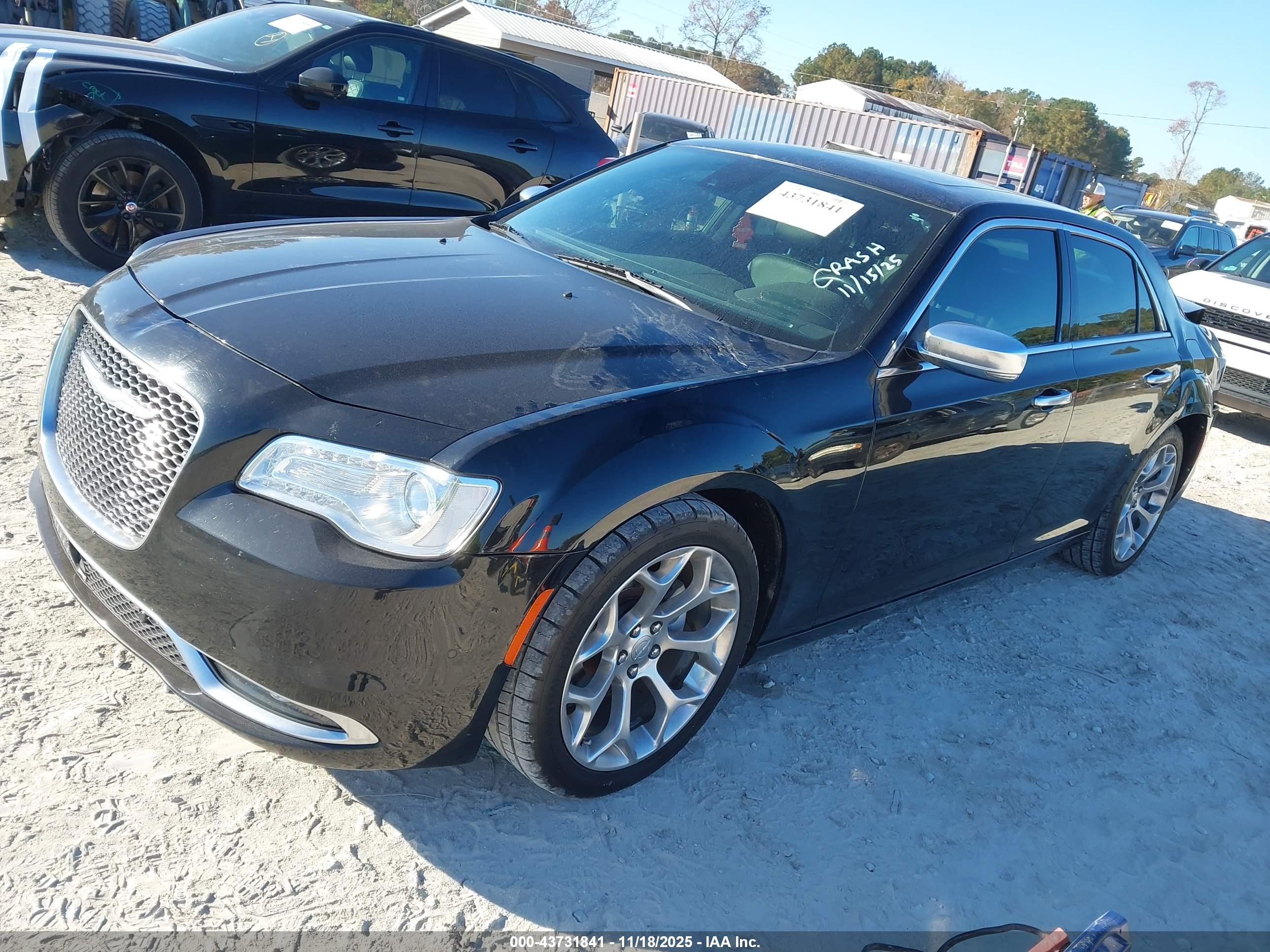 CHRYSLER 300C image 2
