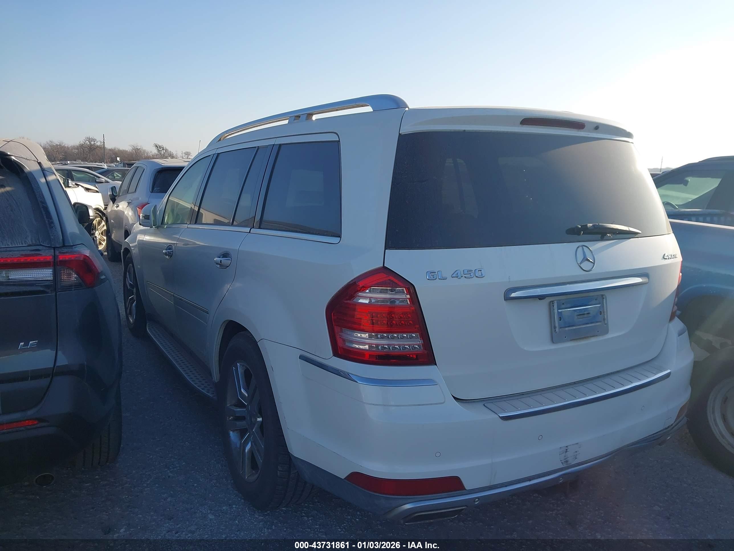 MERCEDES-BENZ GL image 3