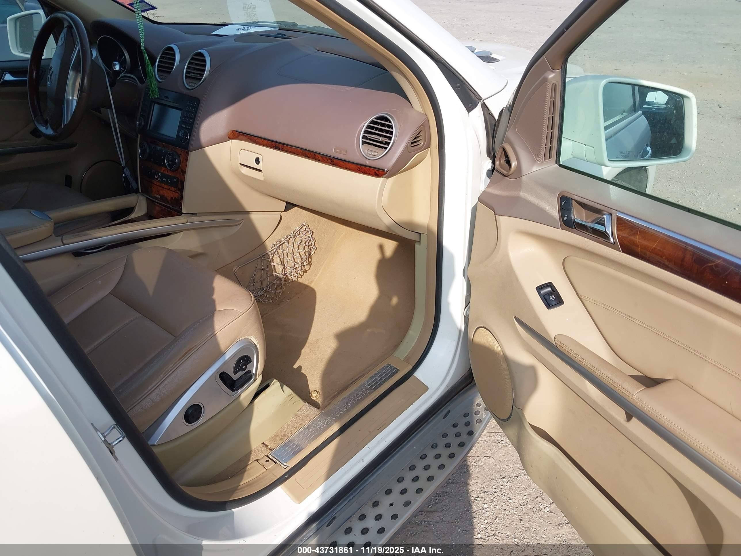 MERCEDES-BENZ GL image 5
