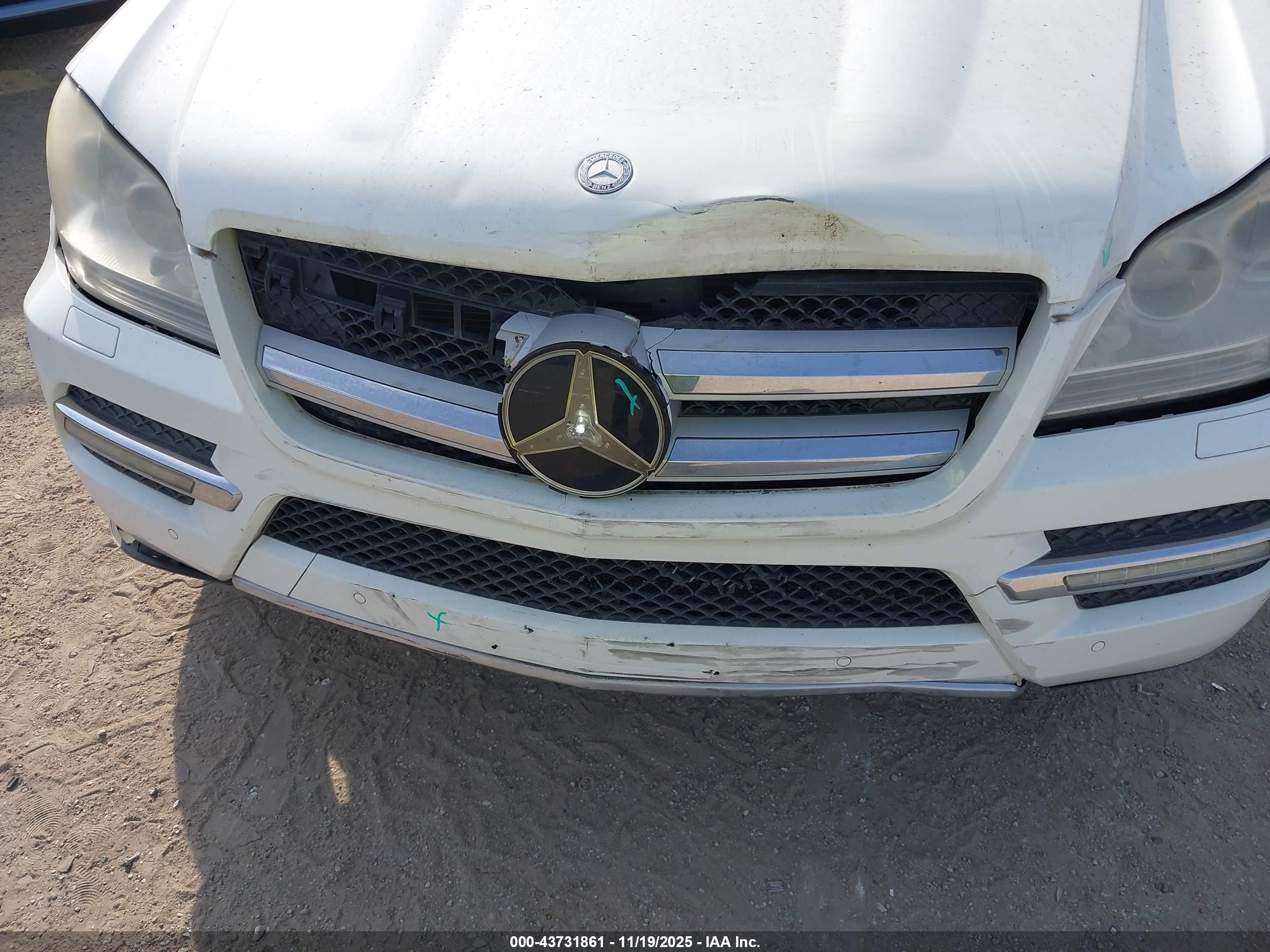 MERCEDES-BENZ GL image 6