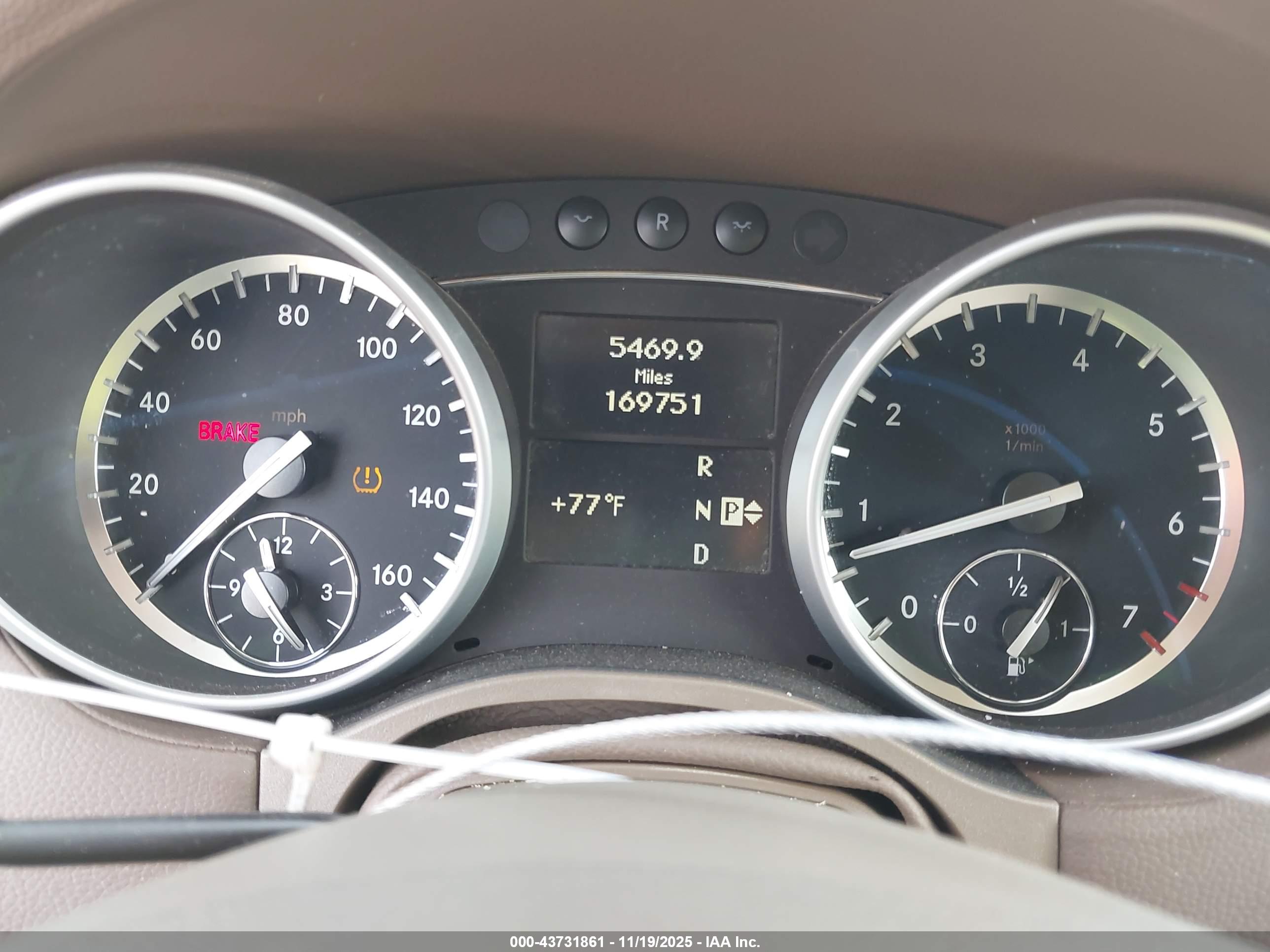 MERCEDES-BENZ GL image 7