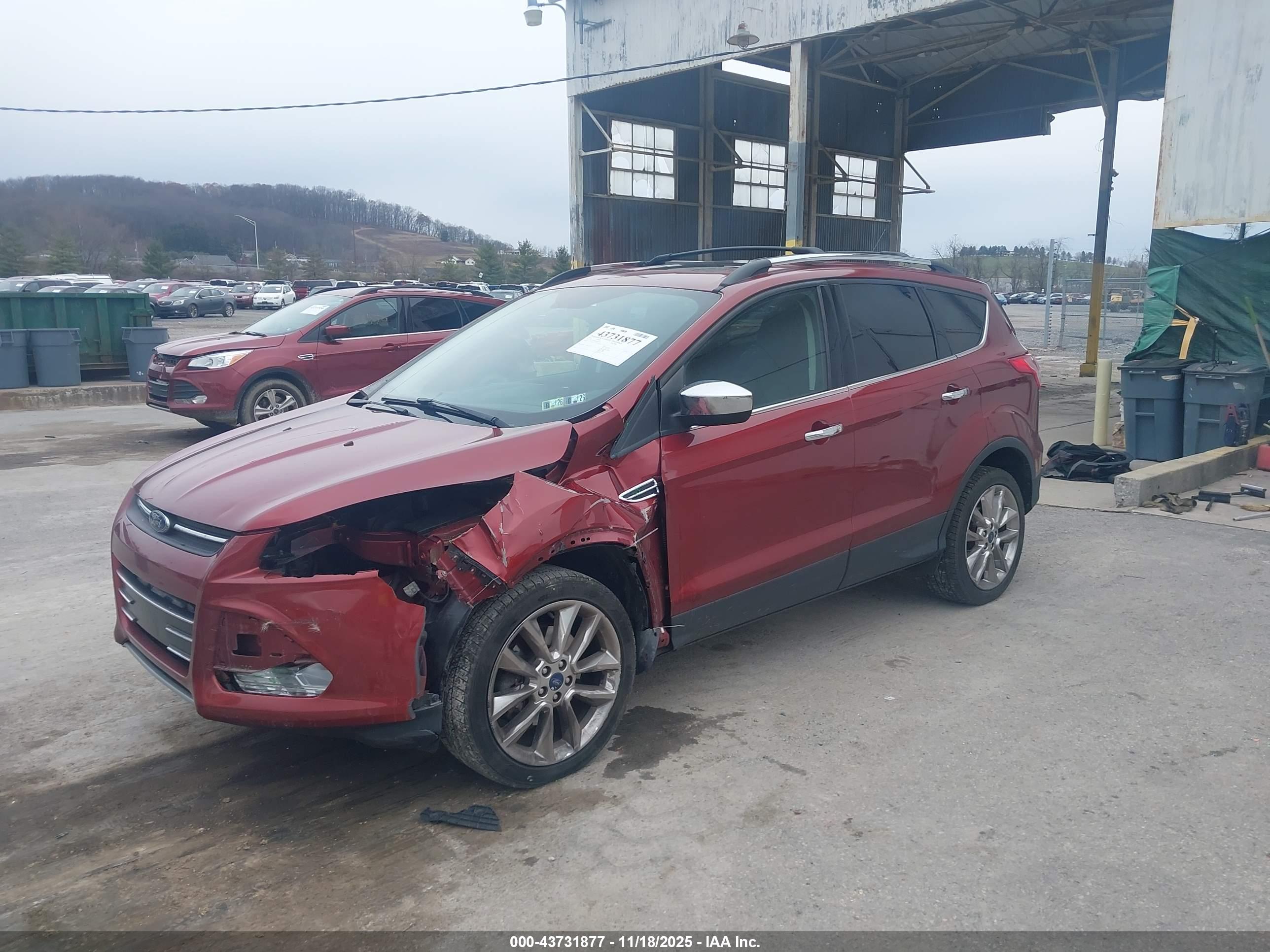 FORD ESCAPE image 2