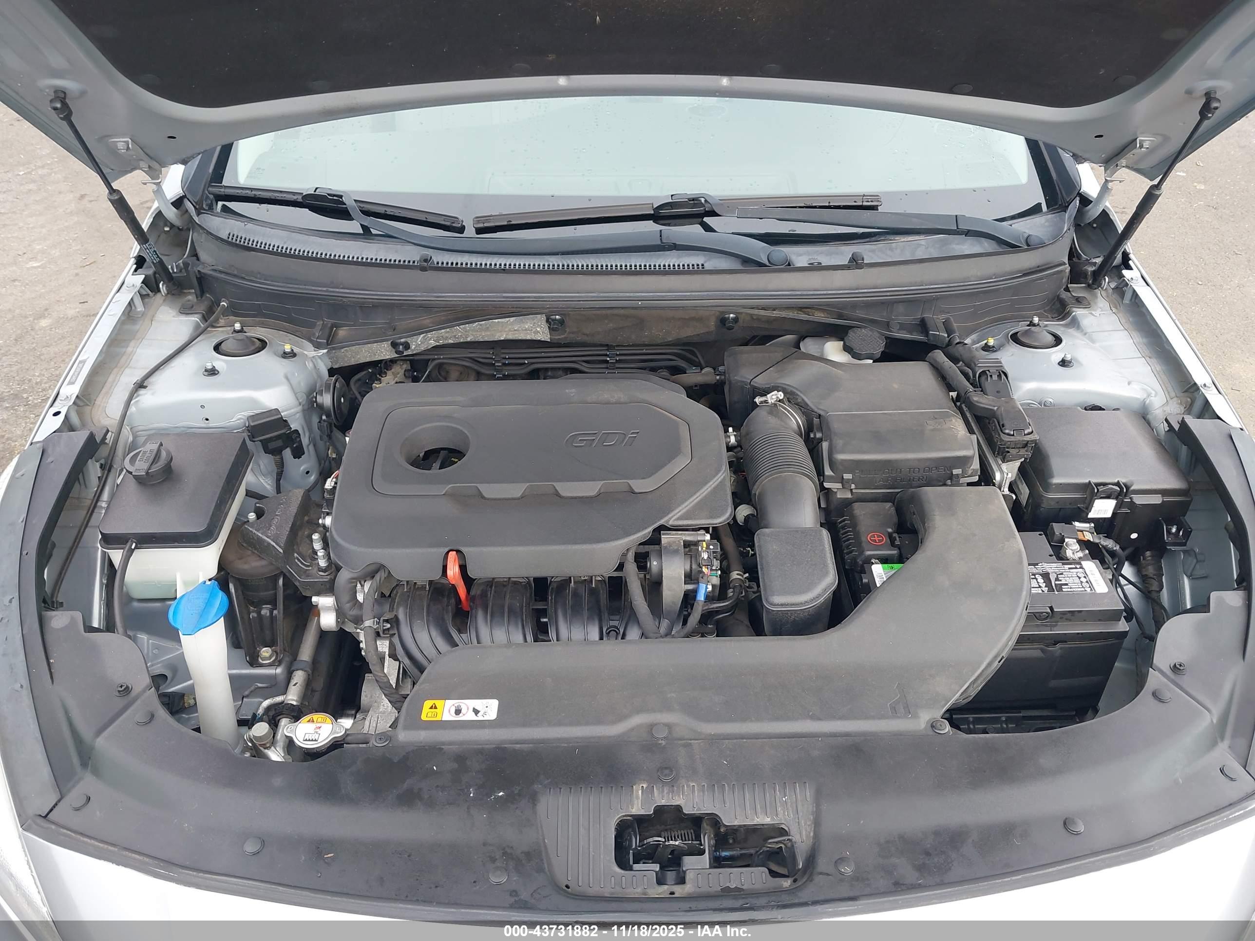 HYUNDAI SONATA image 10