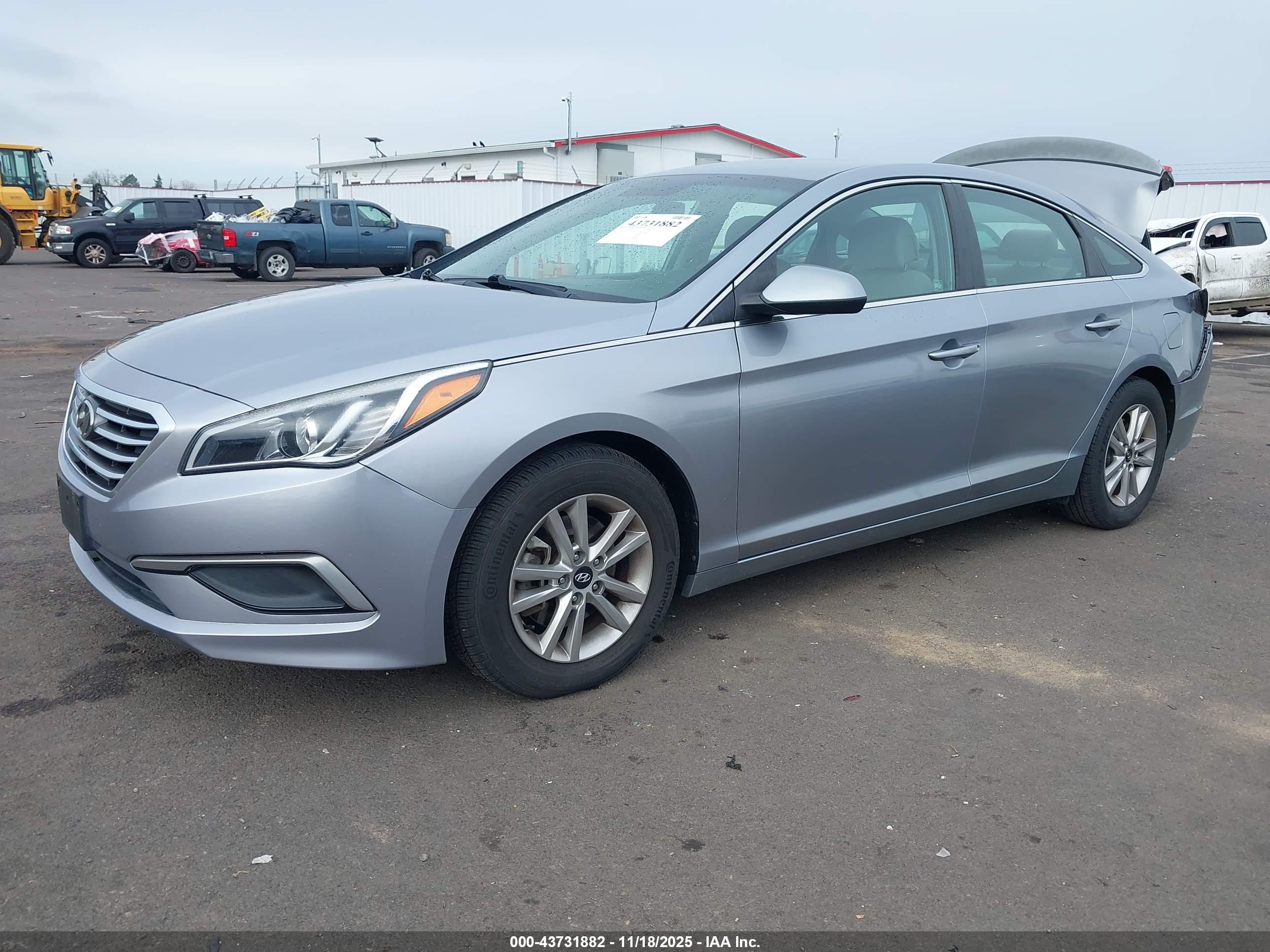 HYUNDAI SONATA image 2