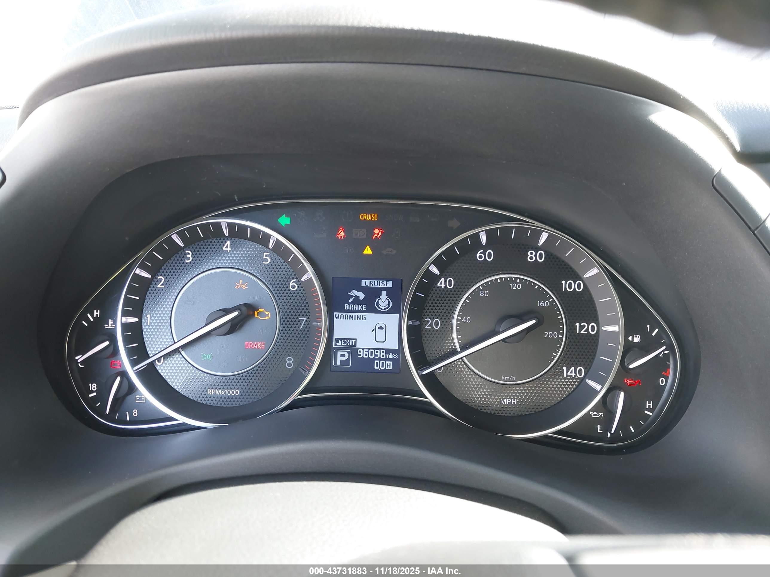 NISSAN ARMADA image 7
