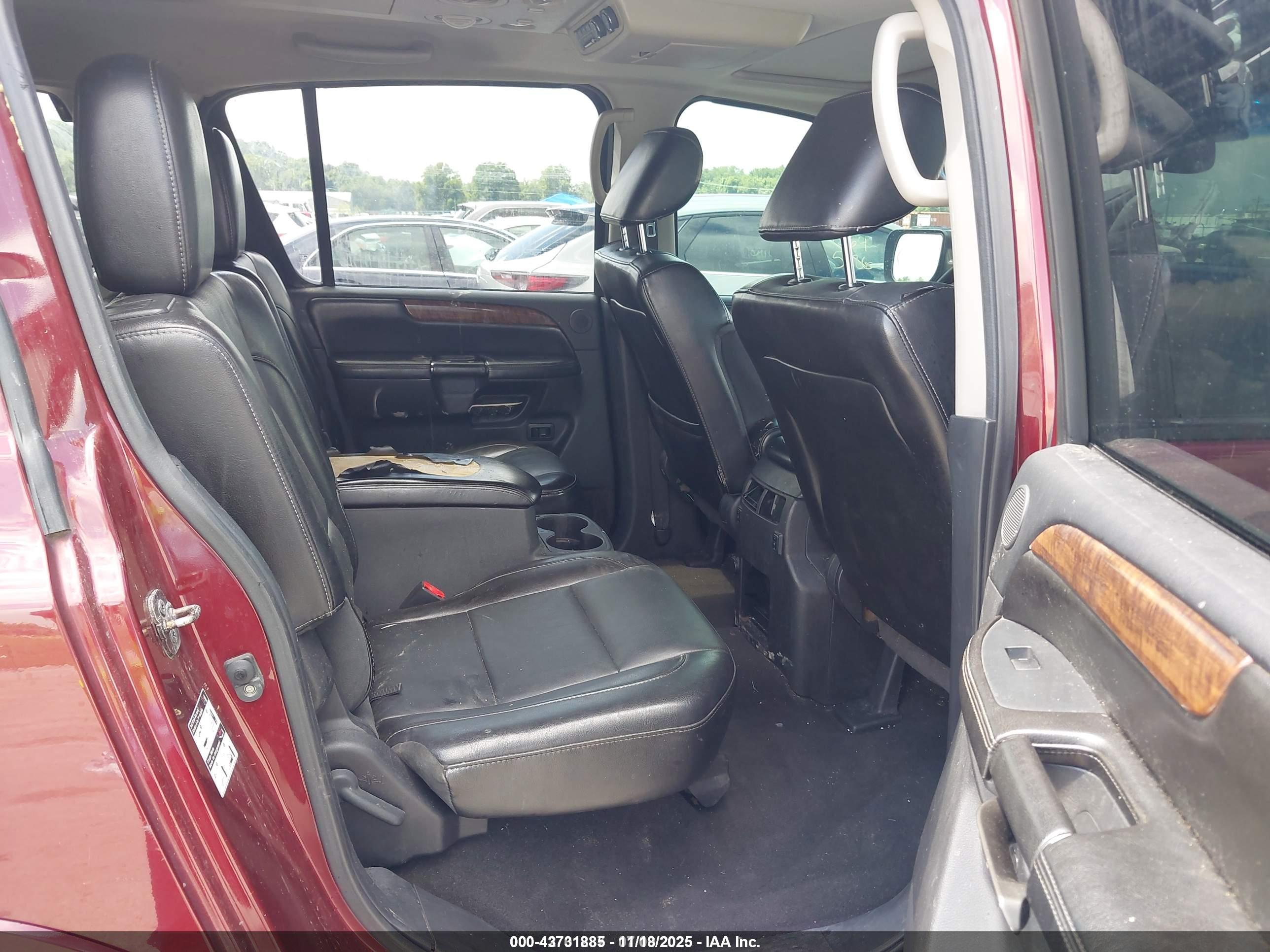 NISSAN ARMADA image 8