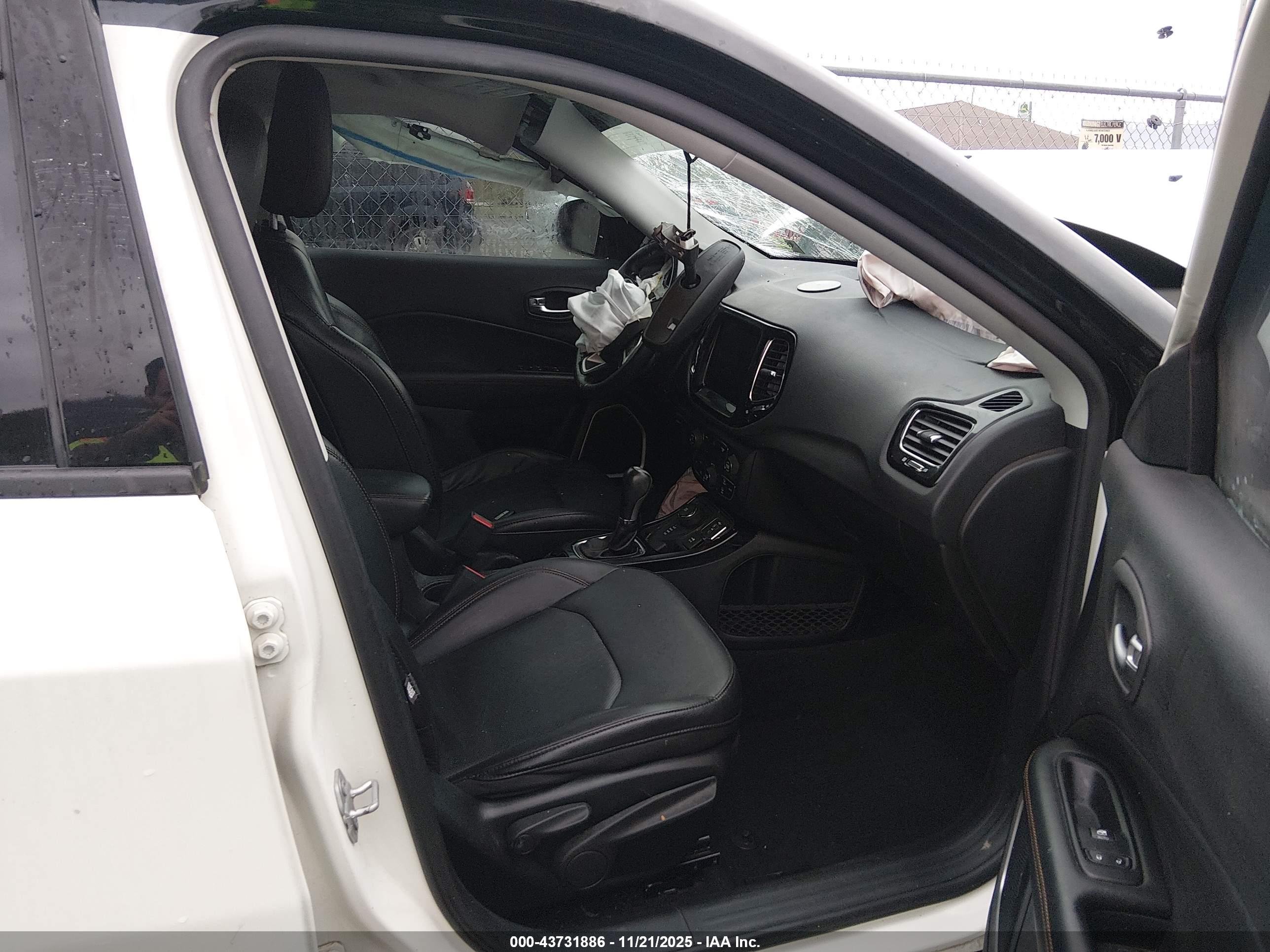 JEEP COMPASS image 5