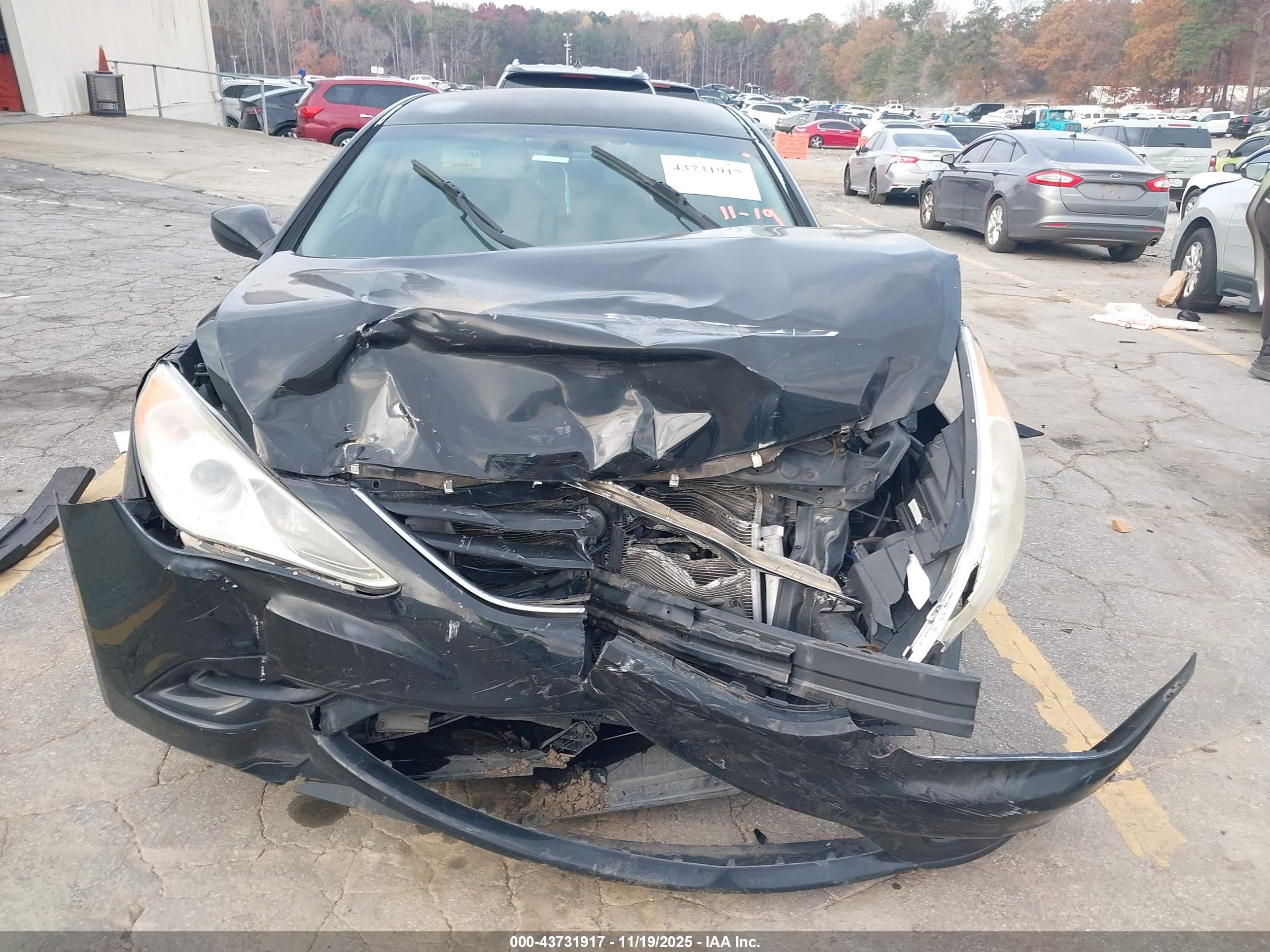 HYUNDAI SONATA image 6
