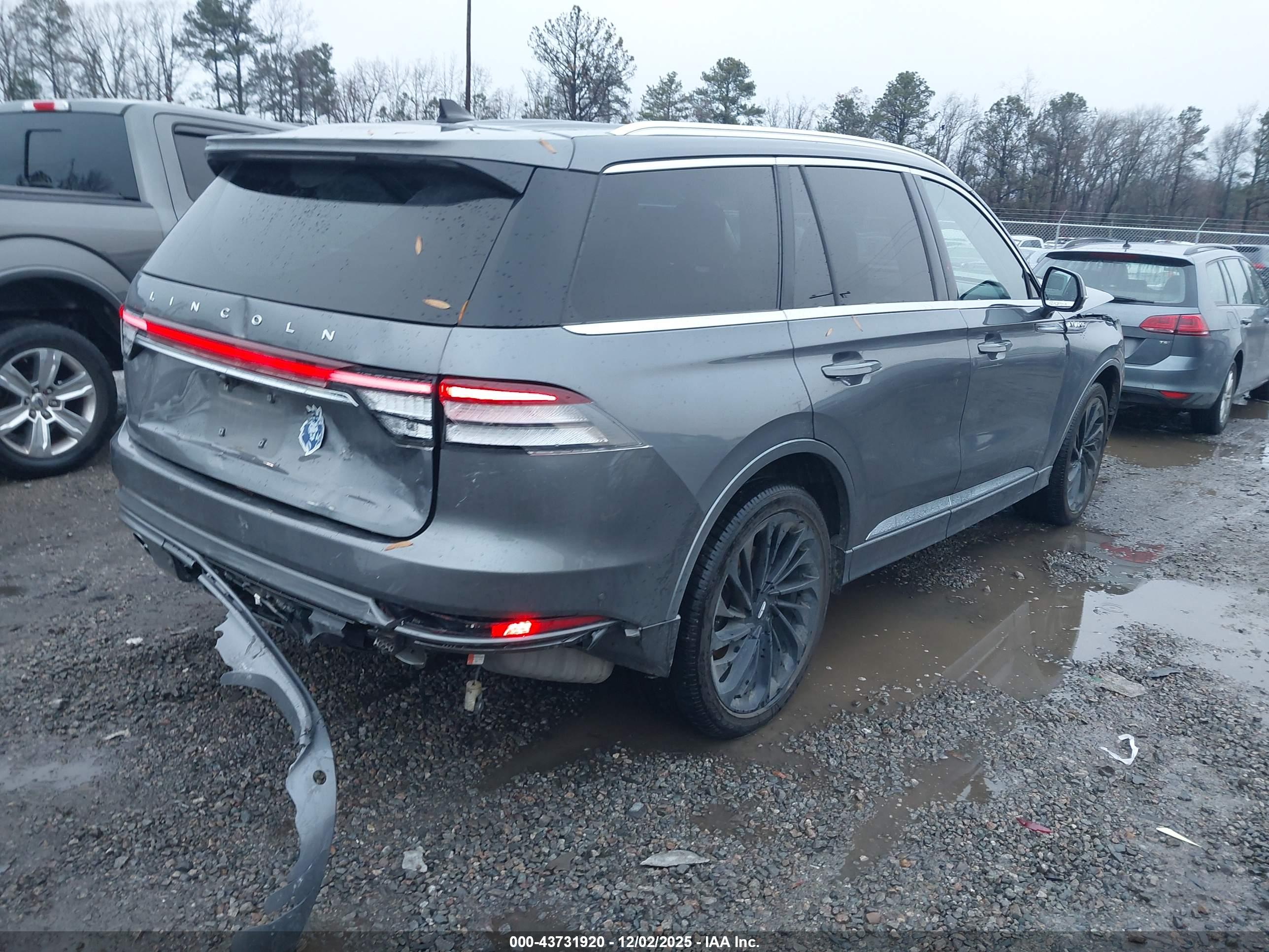 LINCOLN AVIATOR image 4