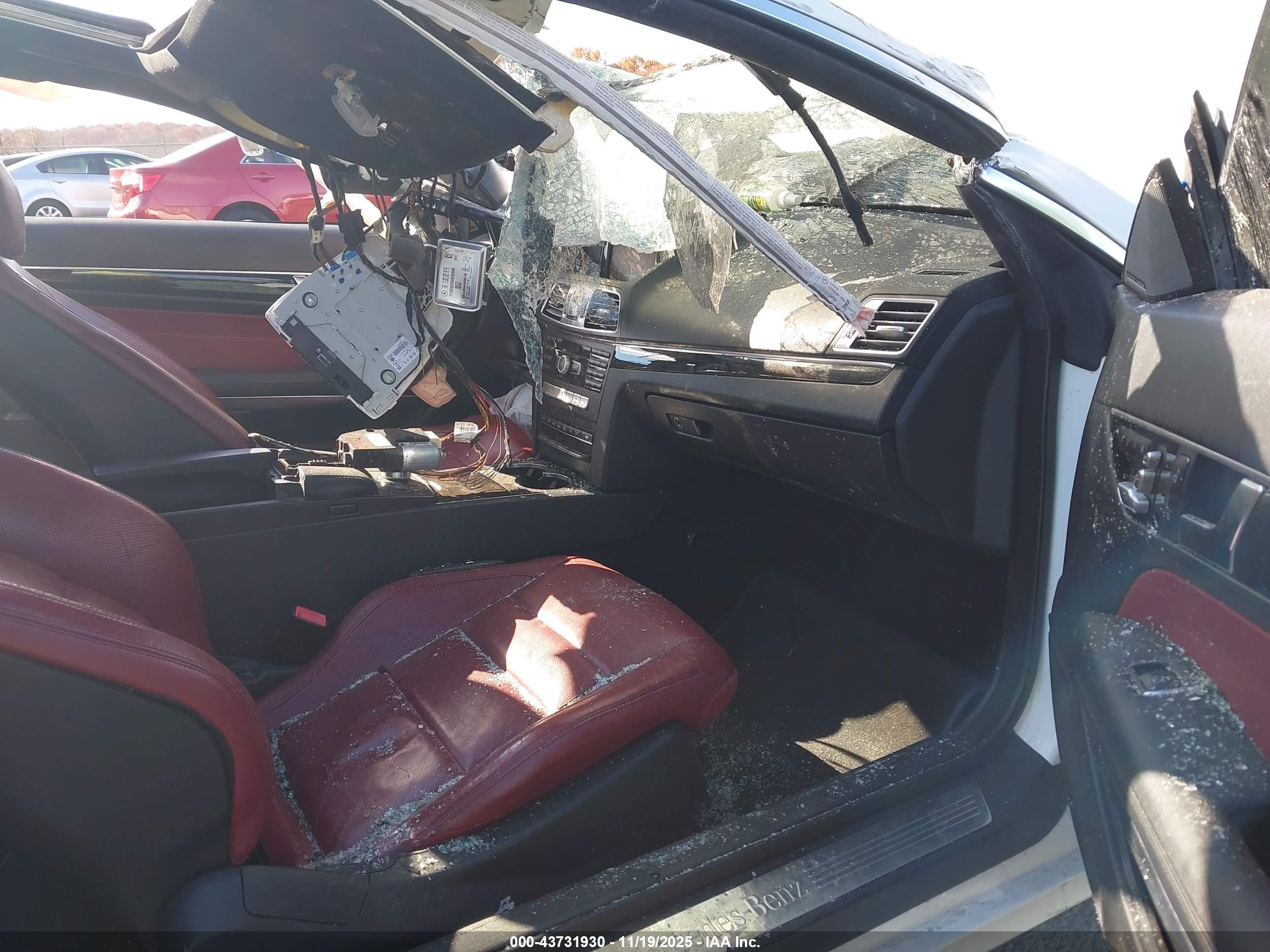 MERCEDES-BENZ E image 5