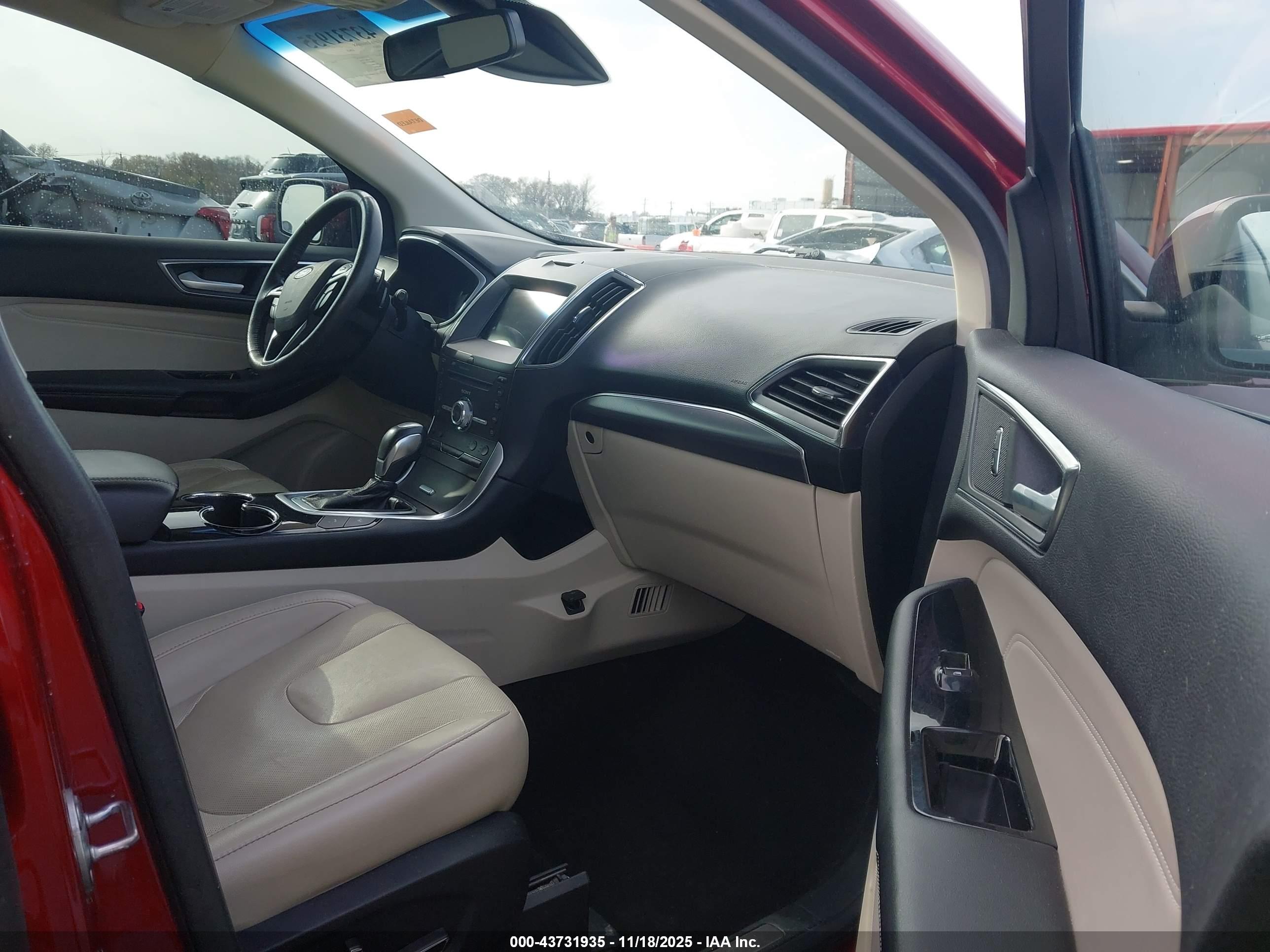 FORD EDGE image 5