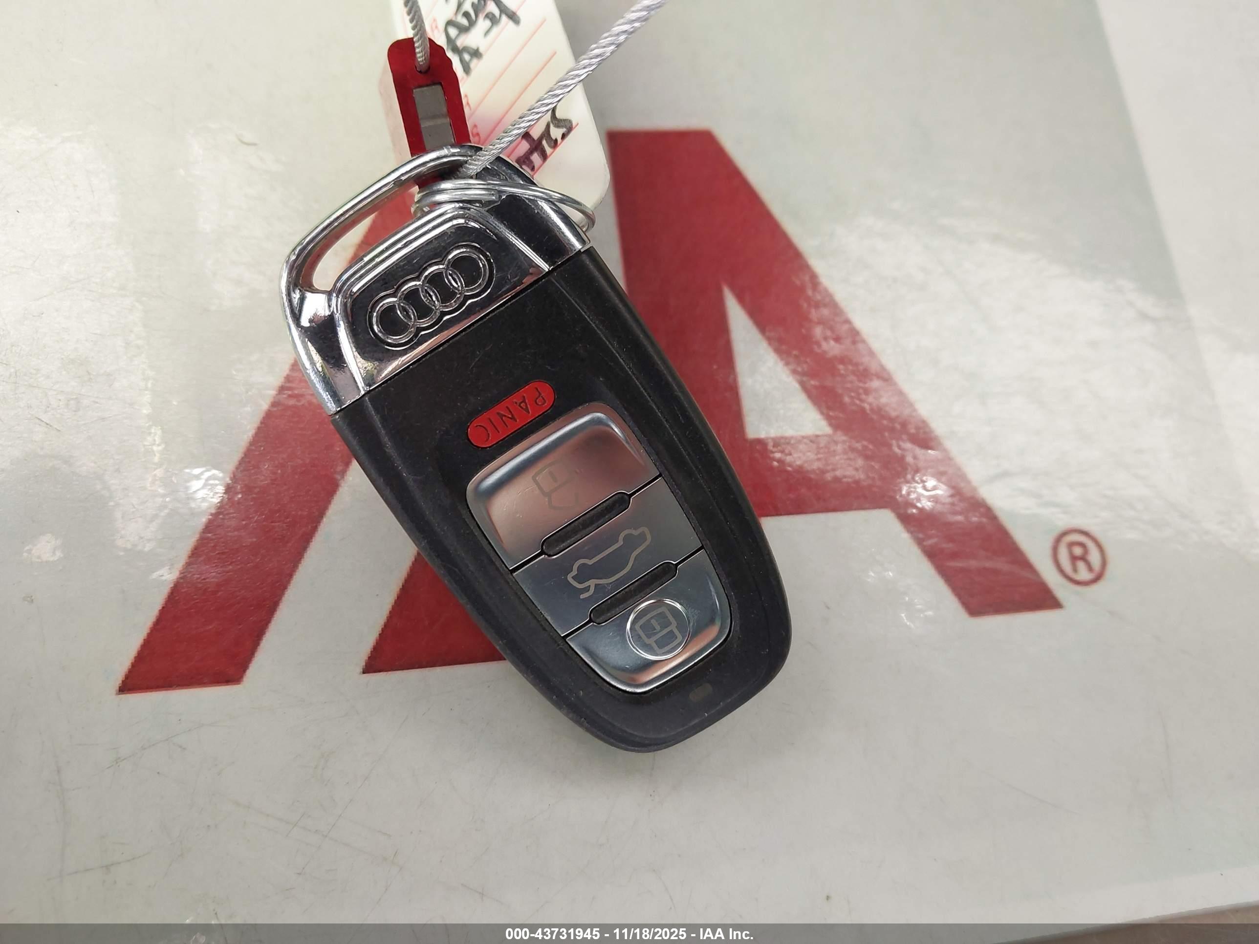 AUDI A4 image 11