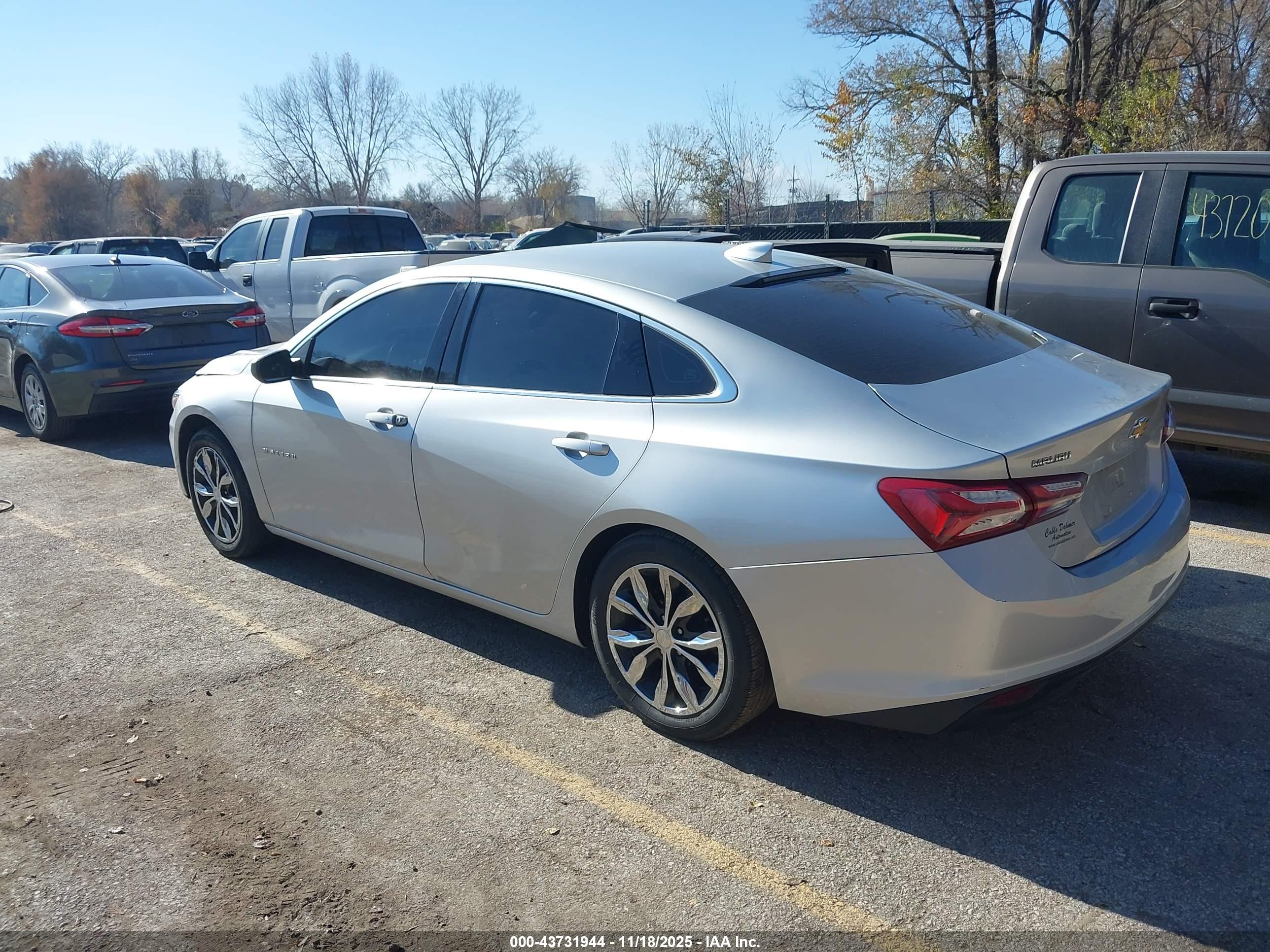 CHEVROLET MALIBU image 3