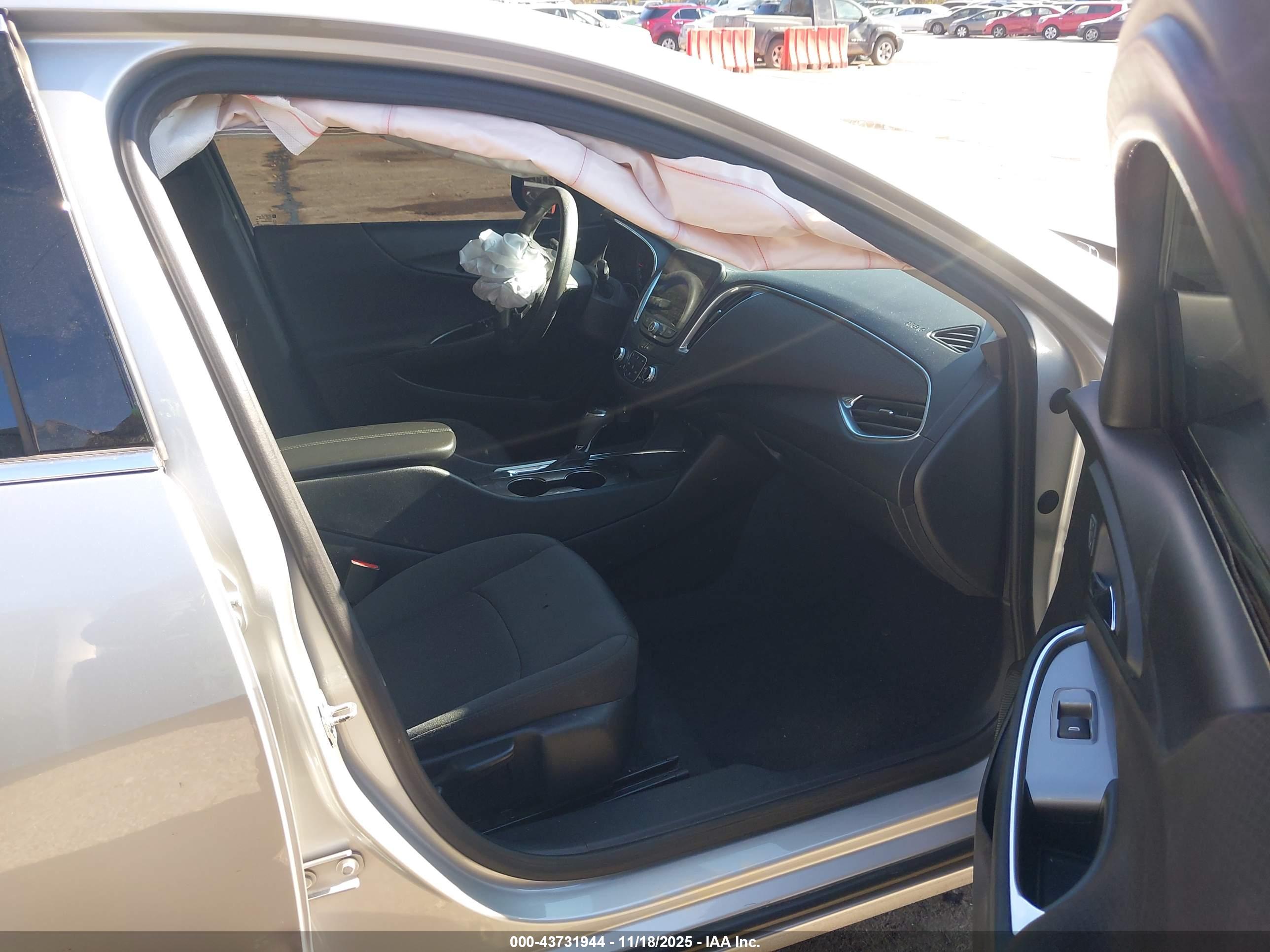 CHEVROLET MALIBU image 5