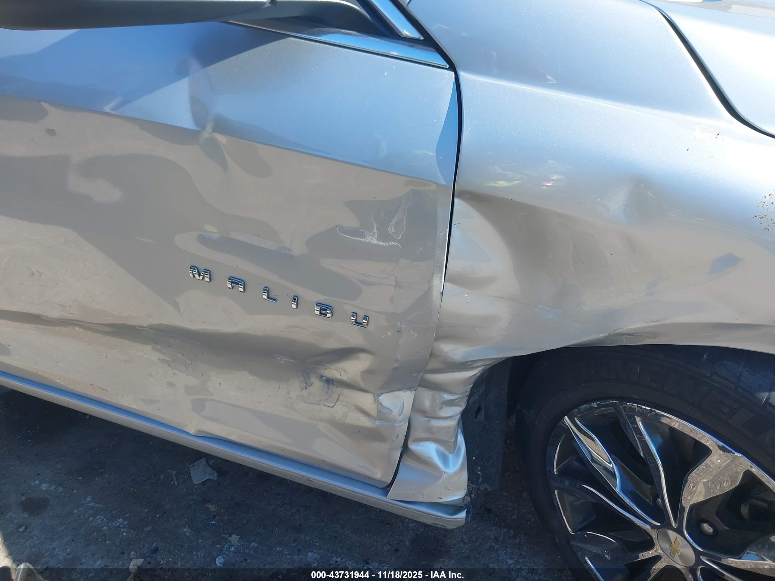 CHEVROLET MALIBU image 6