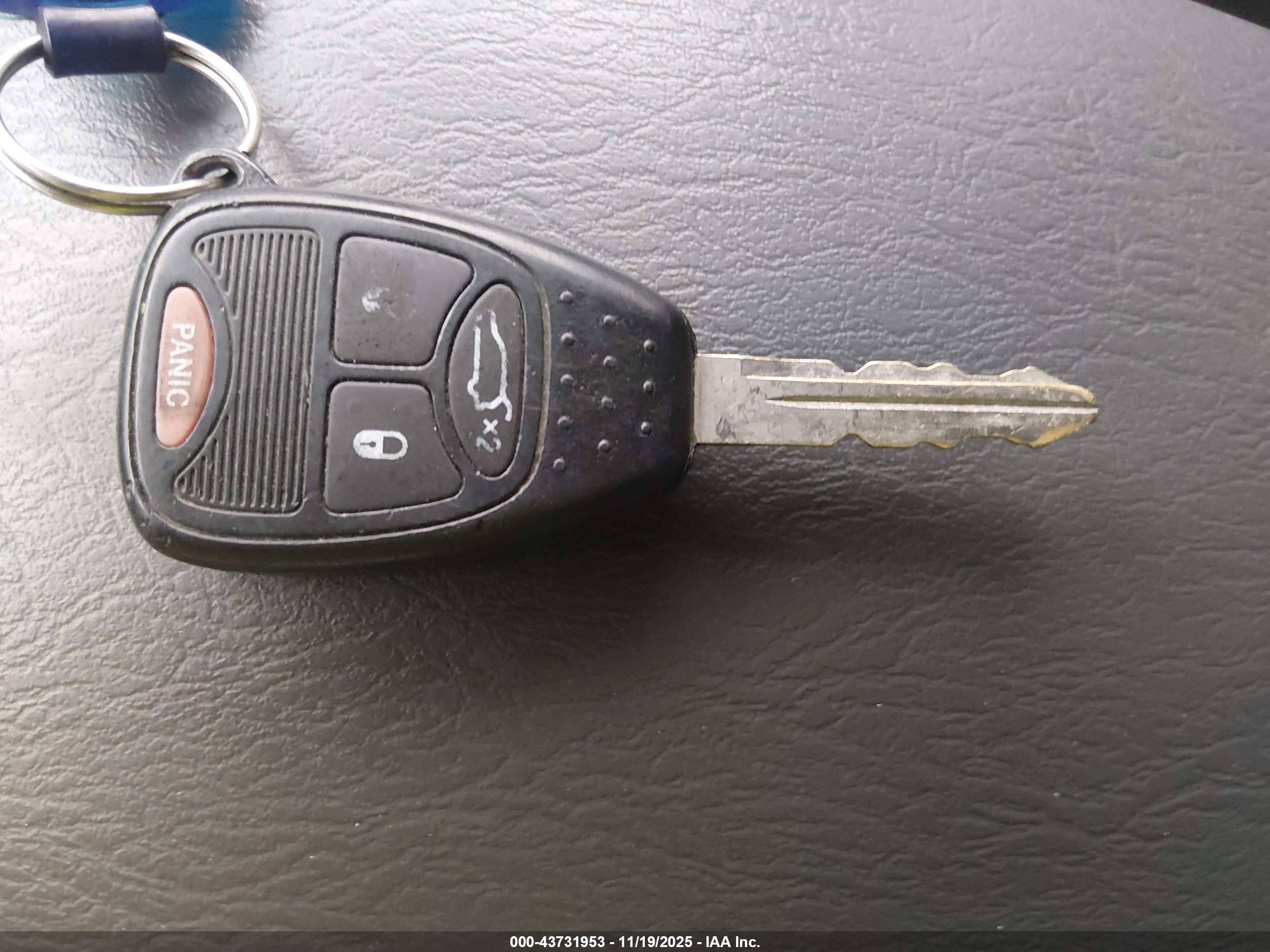 JEEP LIBERTY image 11