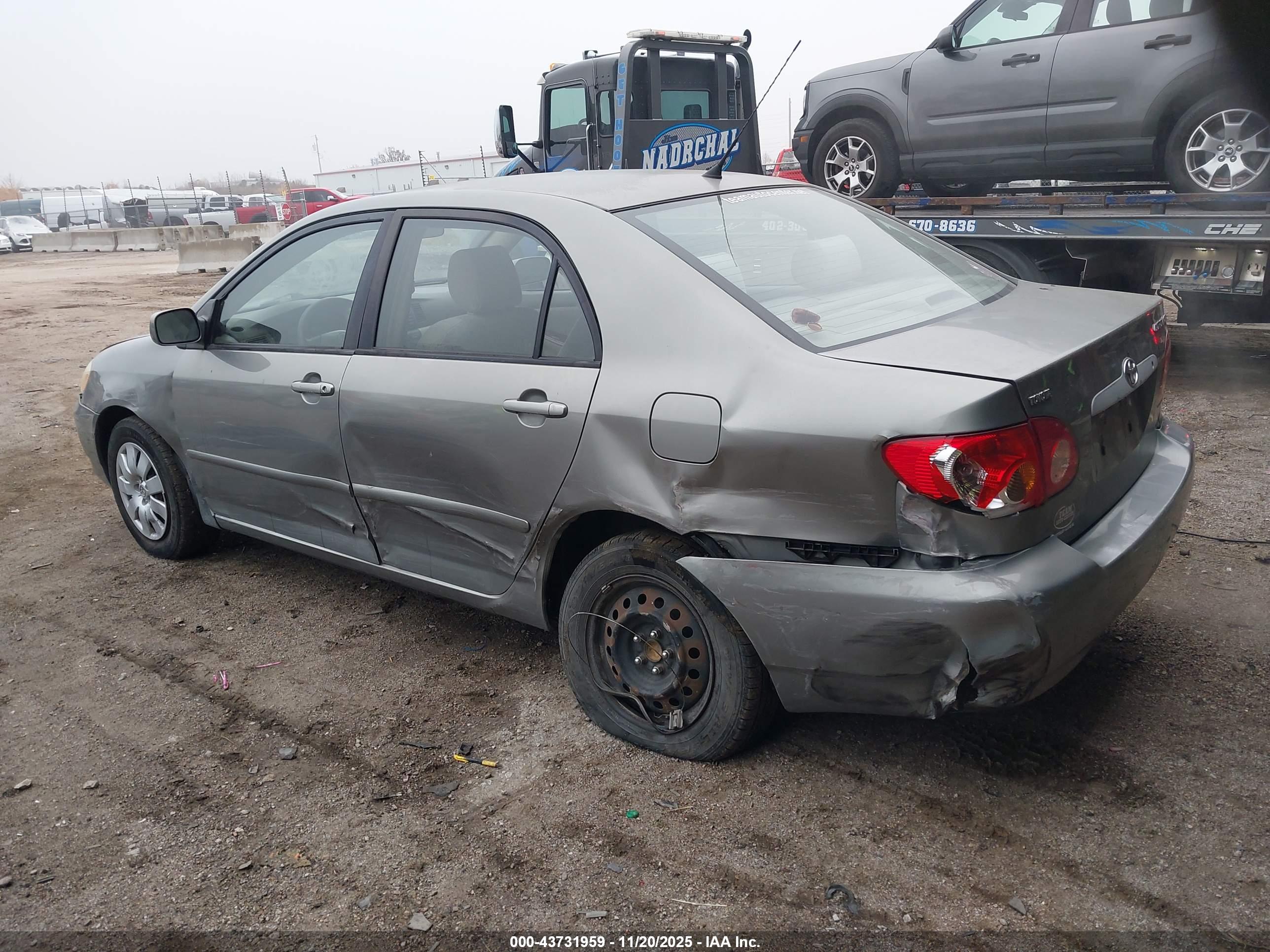 TOYOTA COROLLA image 3
