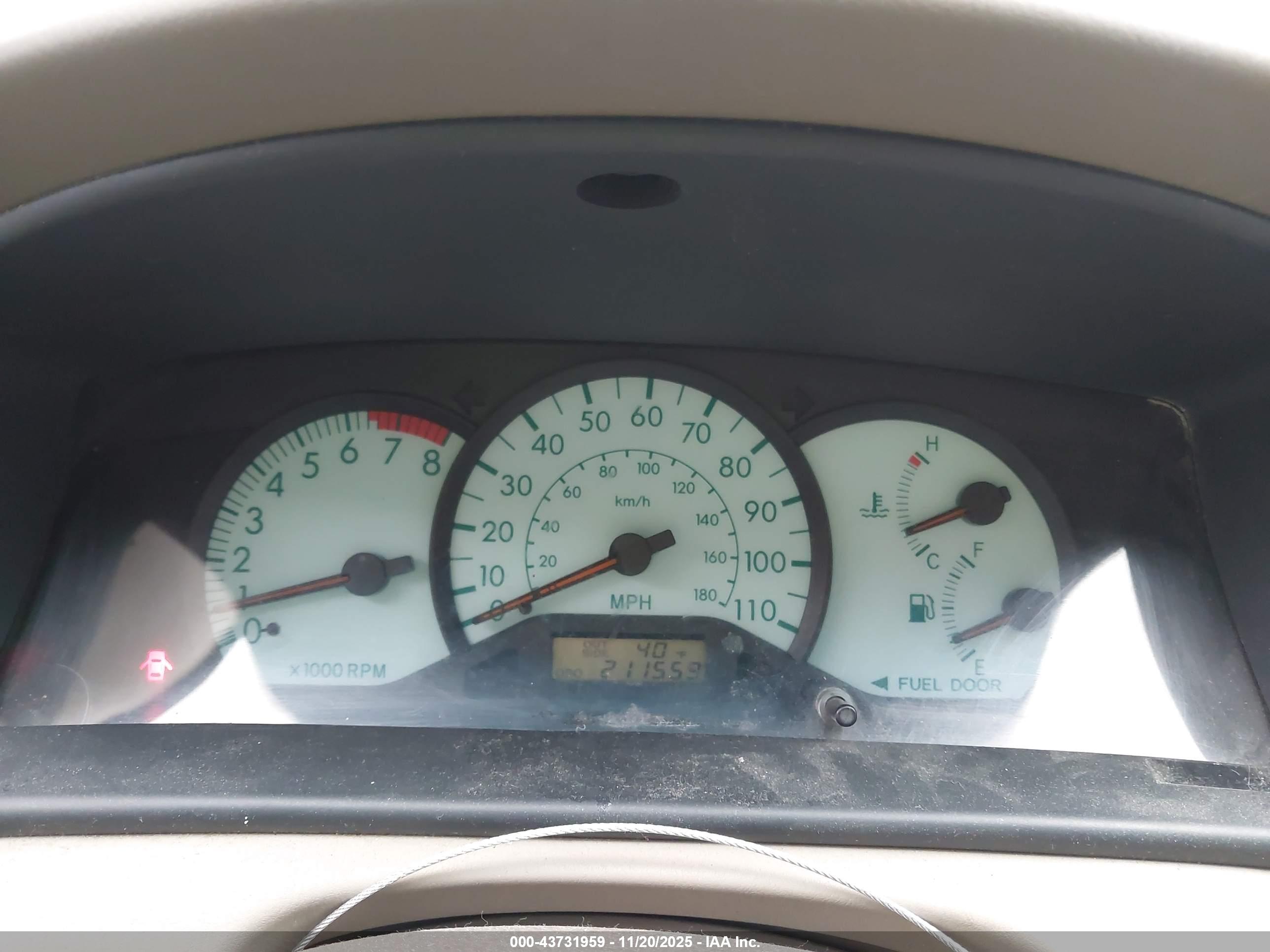 TOYOTA COROLLA image 7
