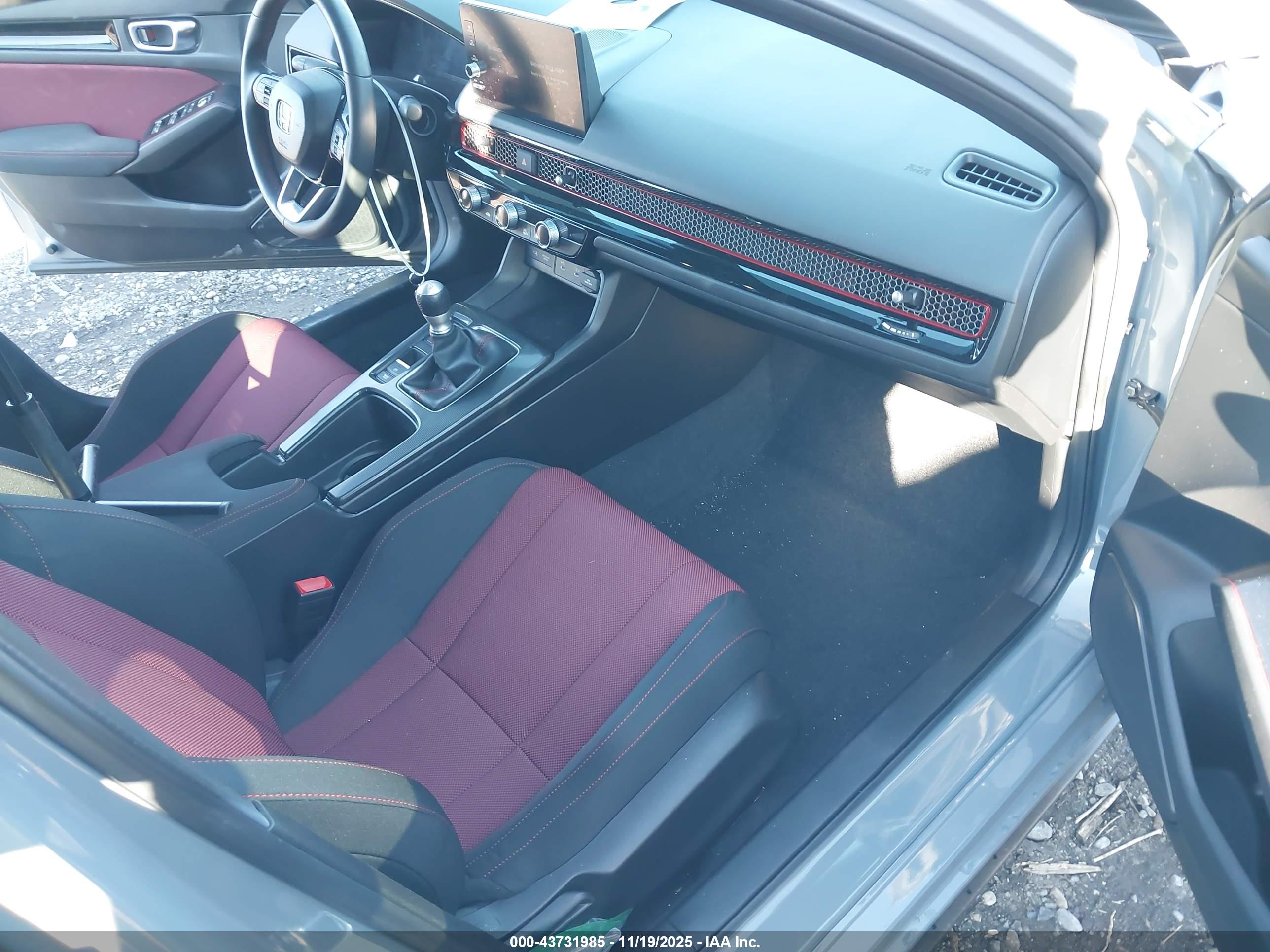 HONDA CIVIC image 5
