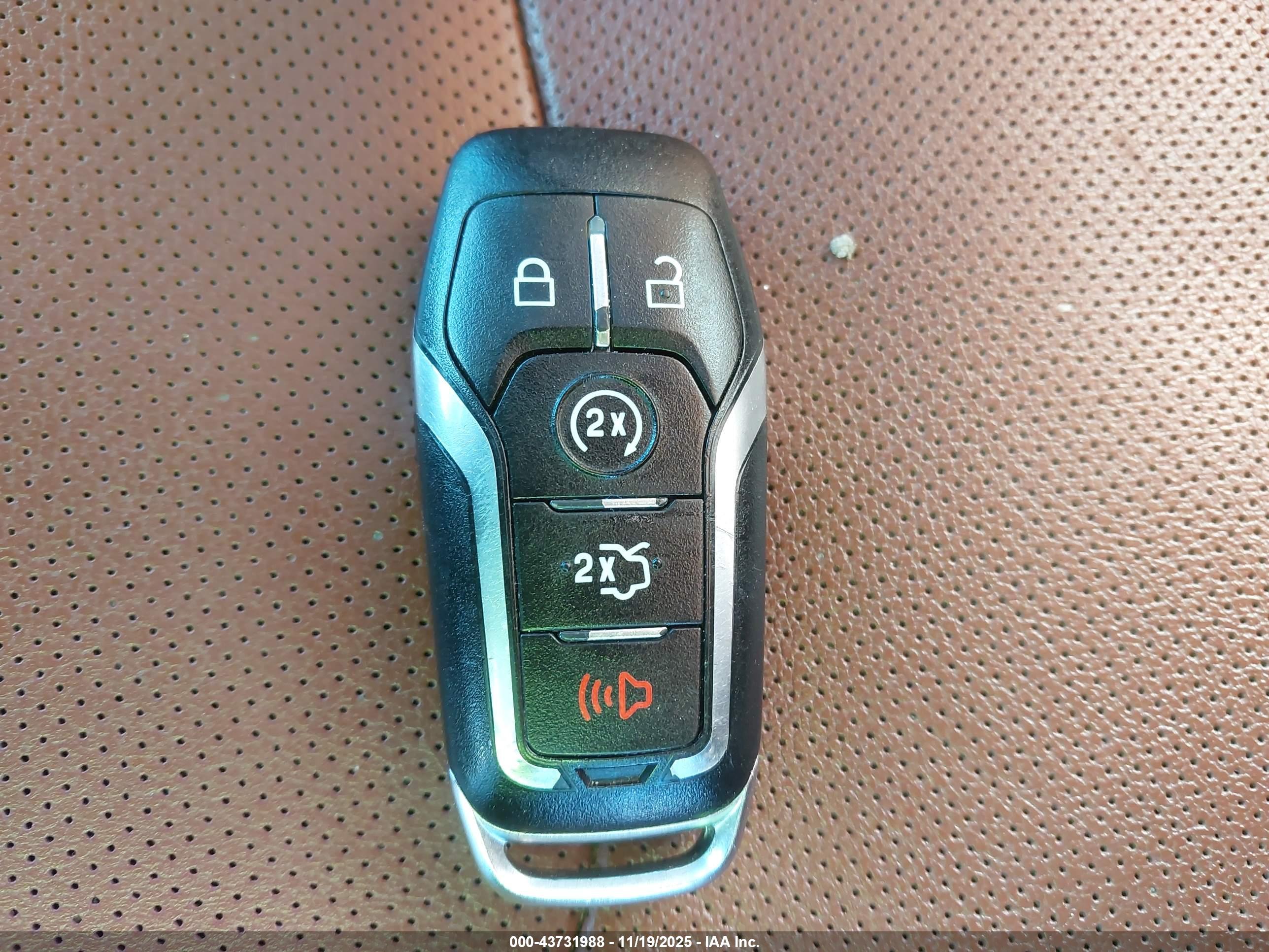 FORD EDGE image 11